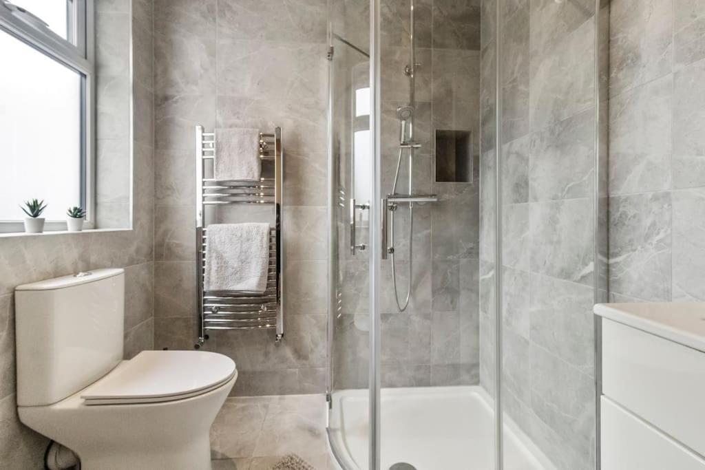 Appartamento 2 Bedroom Flat, Wembley Stadium Londra