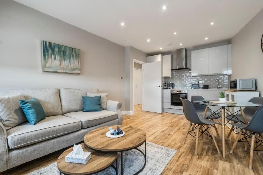 Appartamento 2 Bedroom Flat, Wembley Stadium Londra