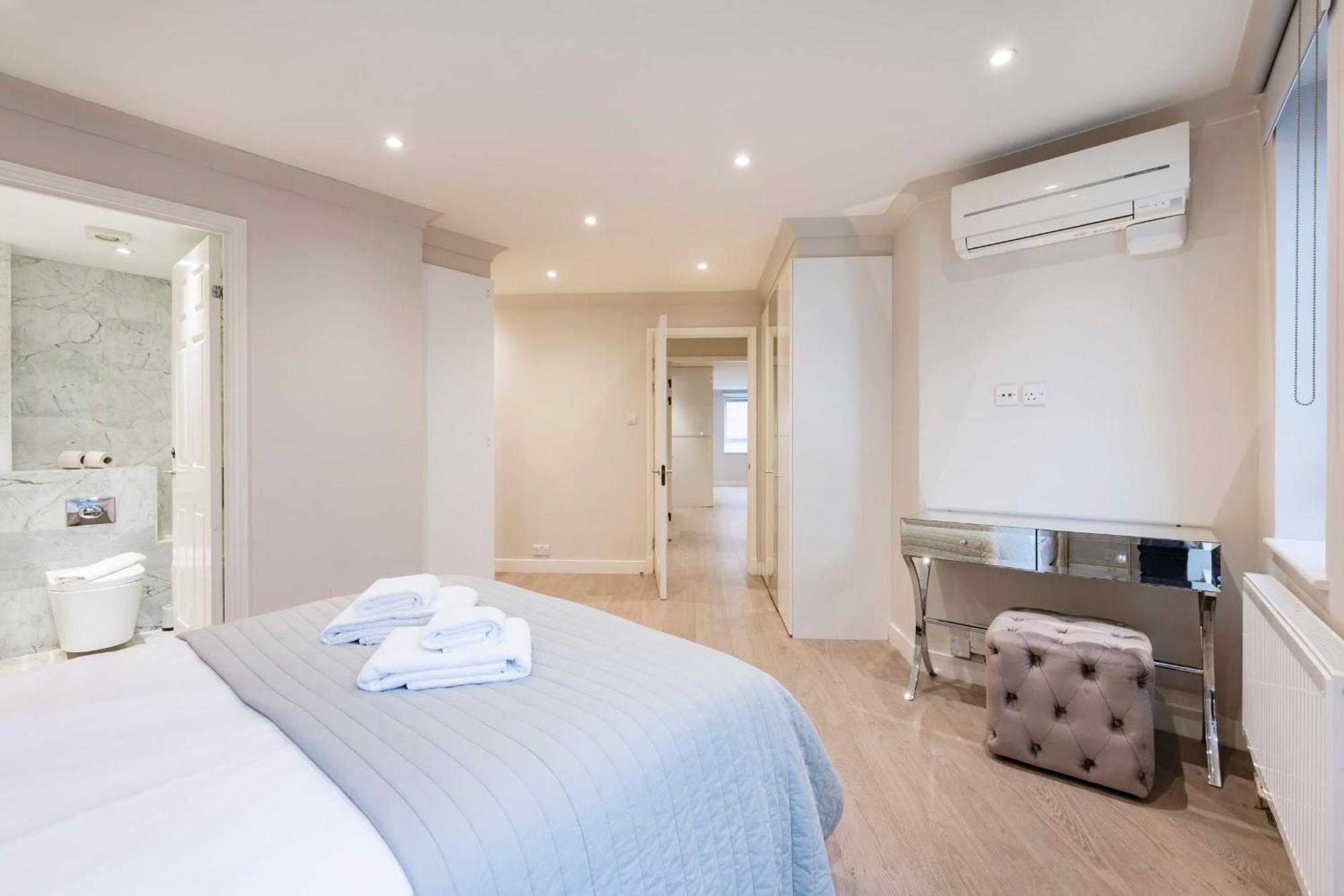 Stunning 2-bedroom-hosted By Sweetstay * London