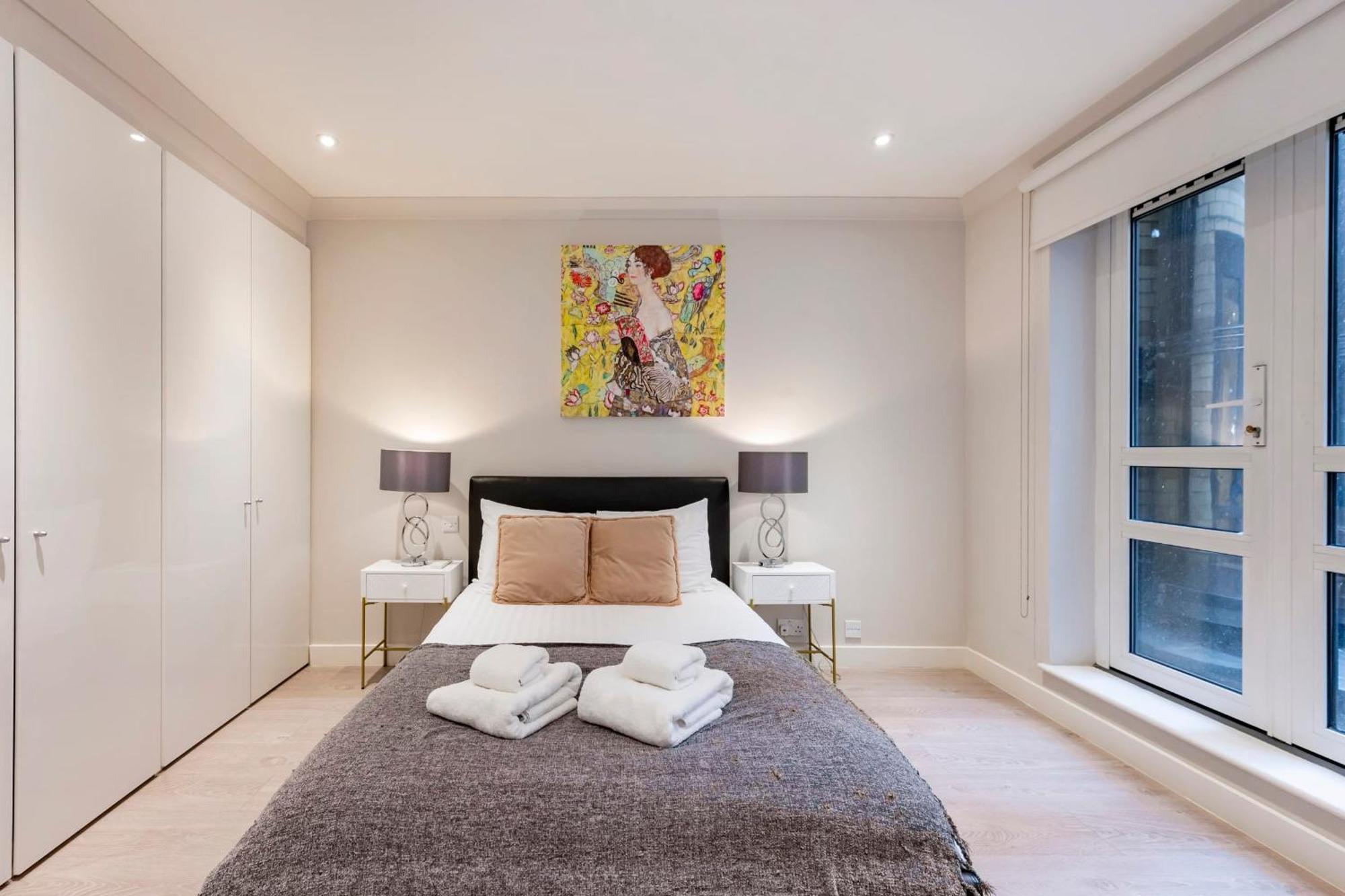 Lägenhet Stunning 2-bedroom-hosted By Sweetstay