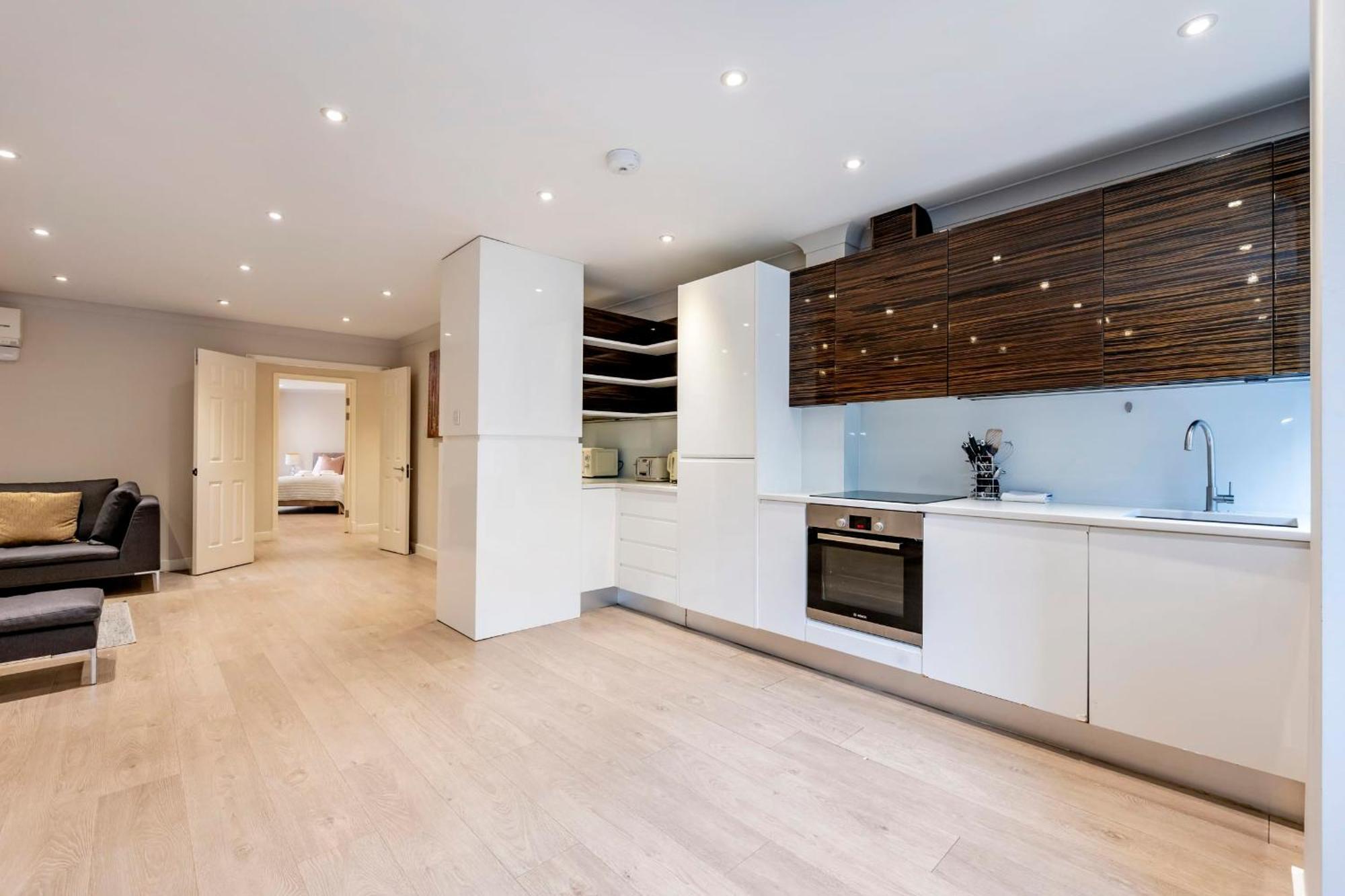 Stunning 2-bedroom-hosted By Sweetstay London