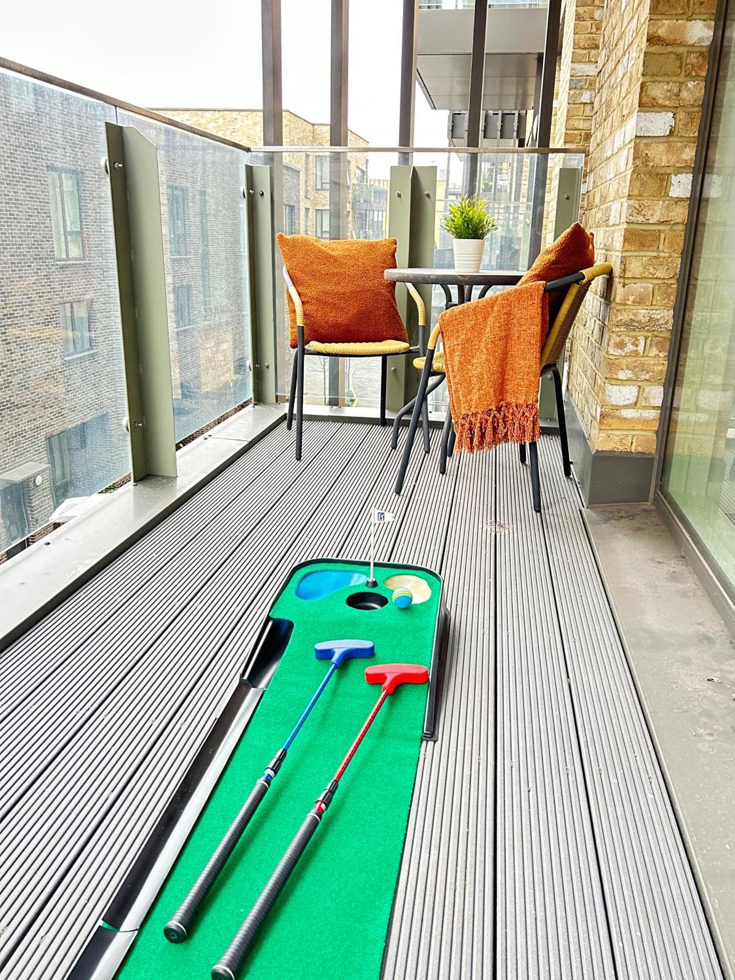 Canary Wharf, Sleeps 4, Fast Wifi, Gym, Prime Location Appartement