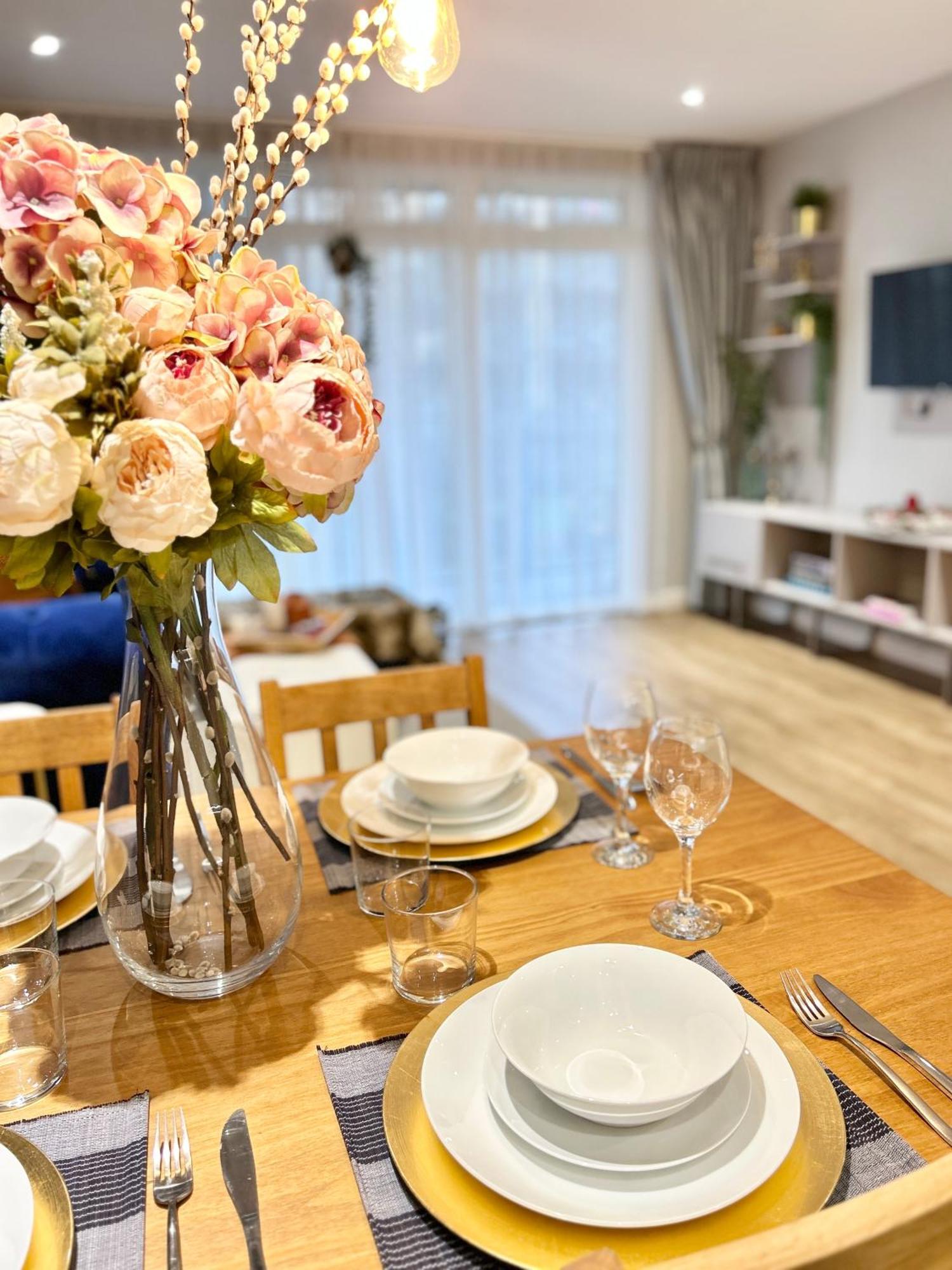 Appartement Canary Wharf, Sleeps 4, Fast Wifi, Gym, Prime Location *