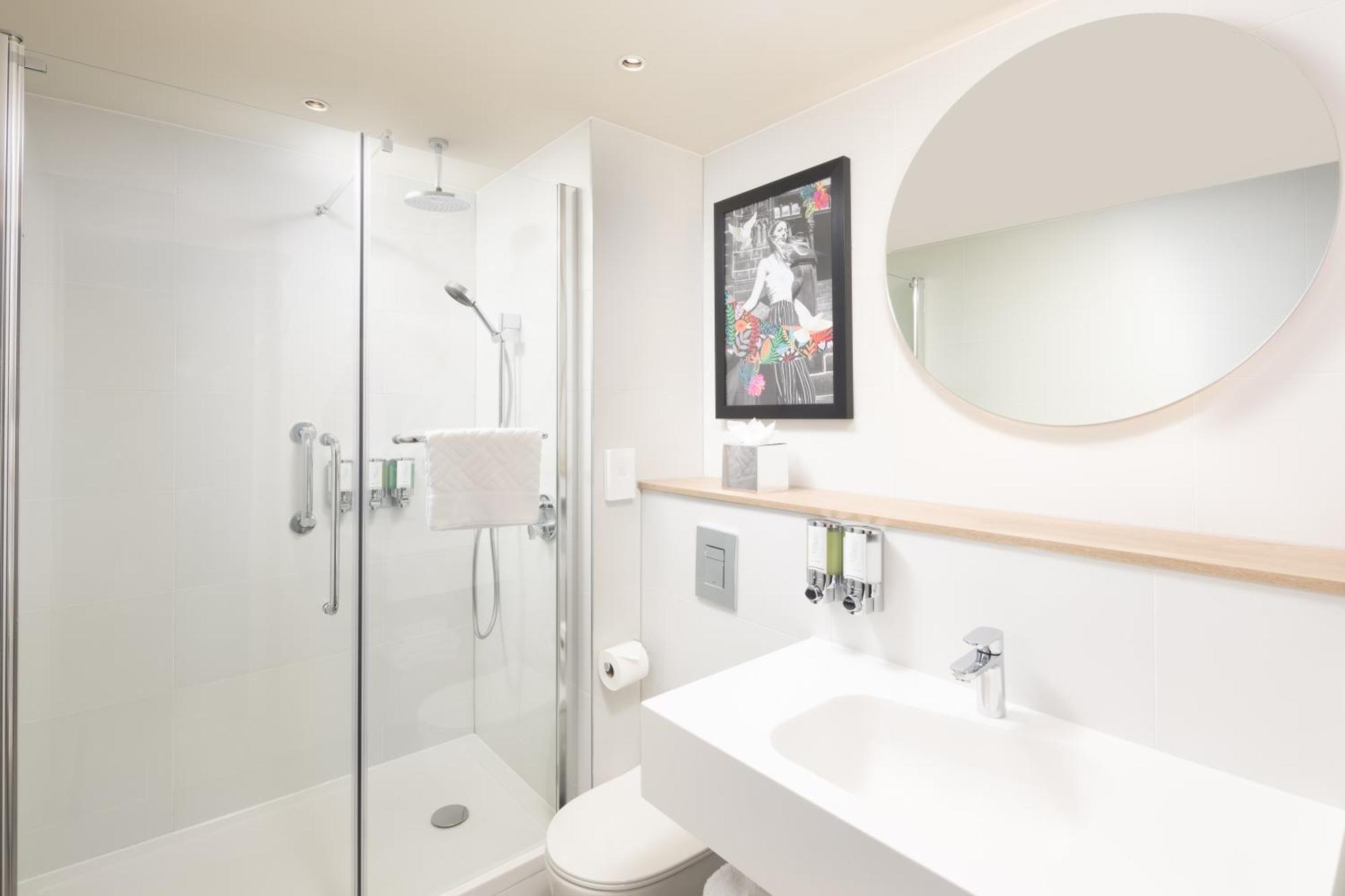 Hampton By Hilton Old Street Hotel 3*
