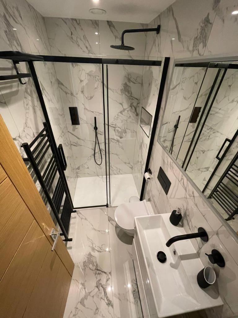 Two Bedroom - Lejlighed London