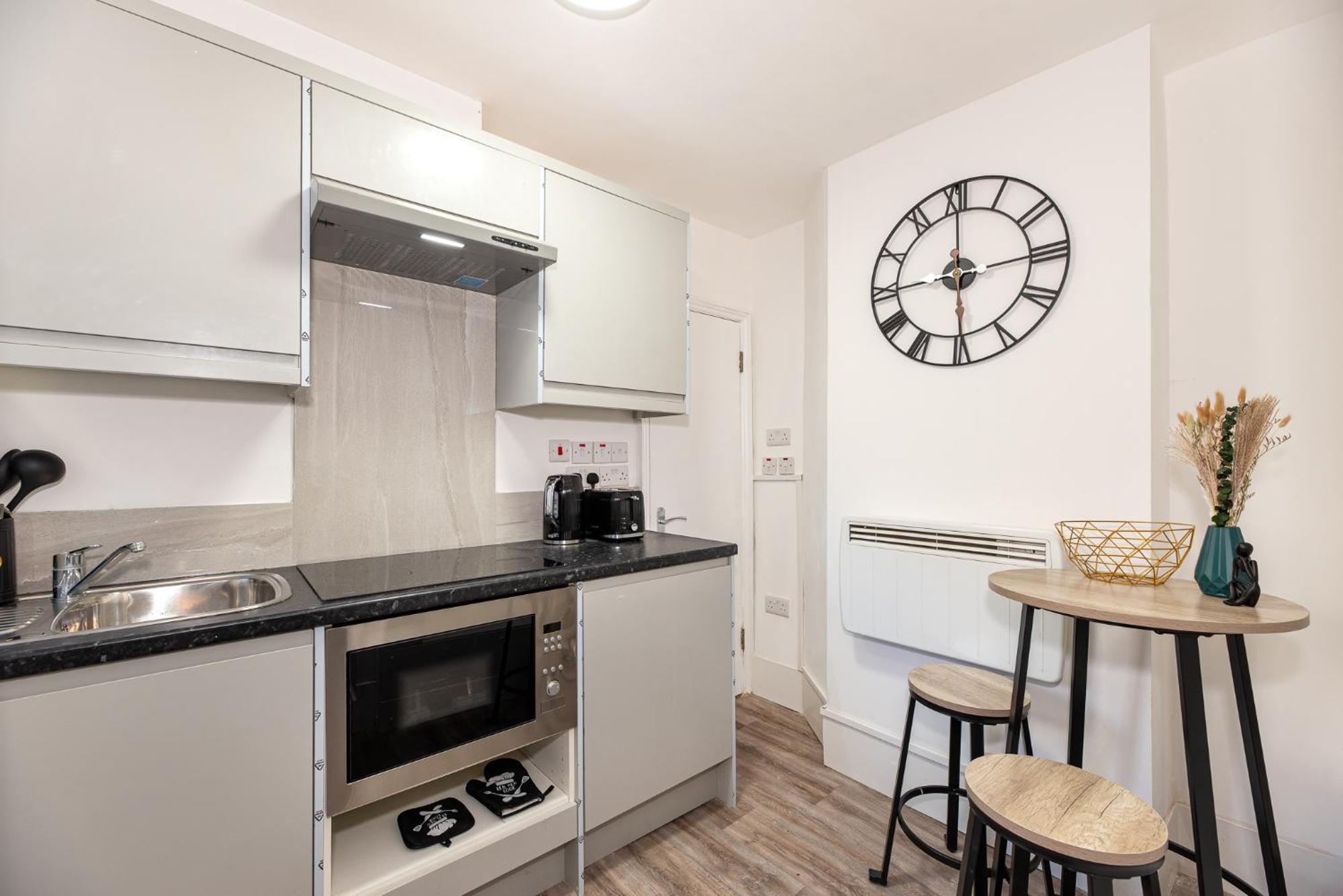 Apartment Cozy Ground-floor Studio, Excellent Access