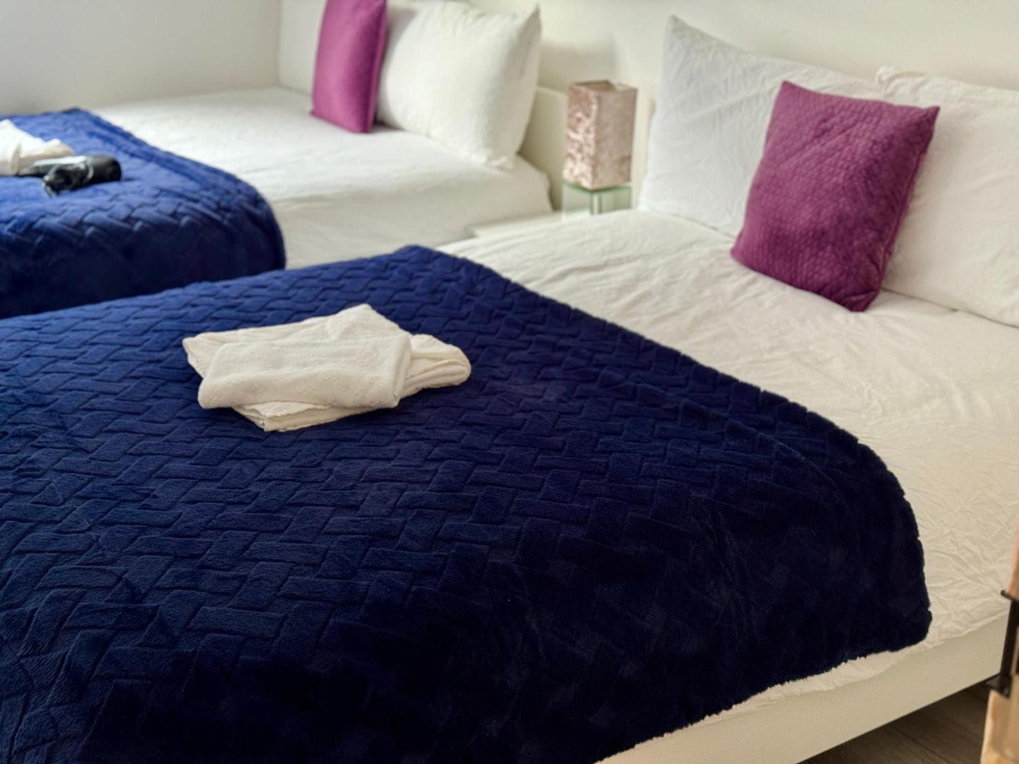 Downtown Chic Private Bedrooms In King's Cross 4 Maison d'hôtes Londres