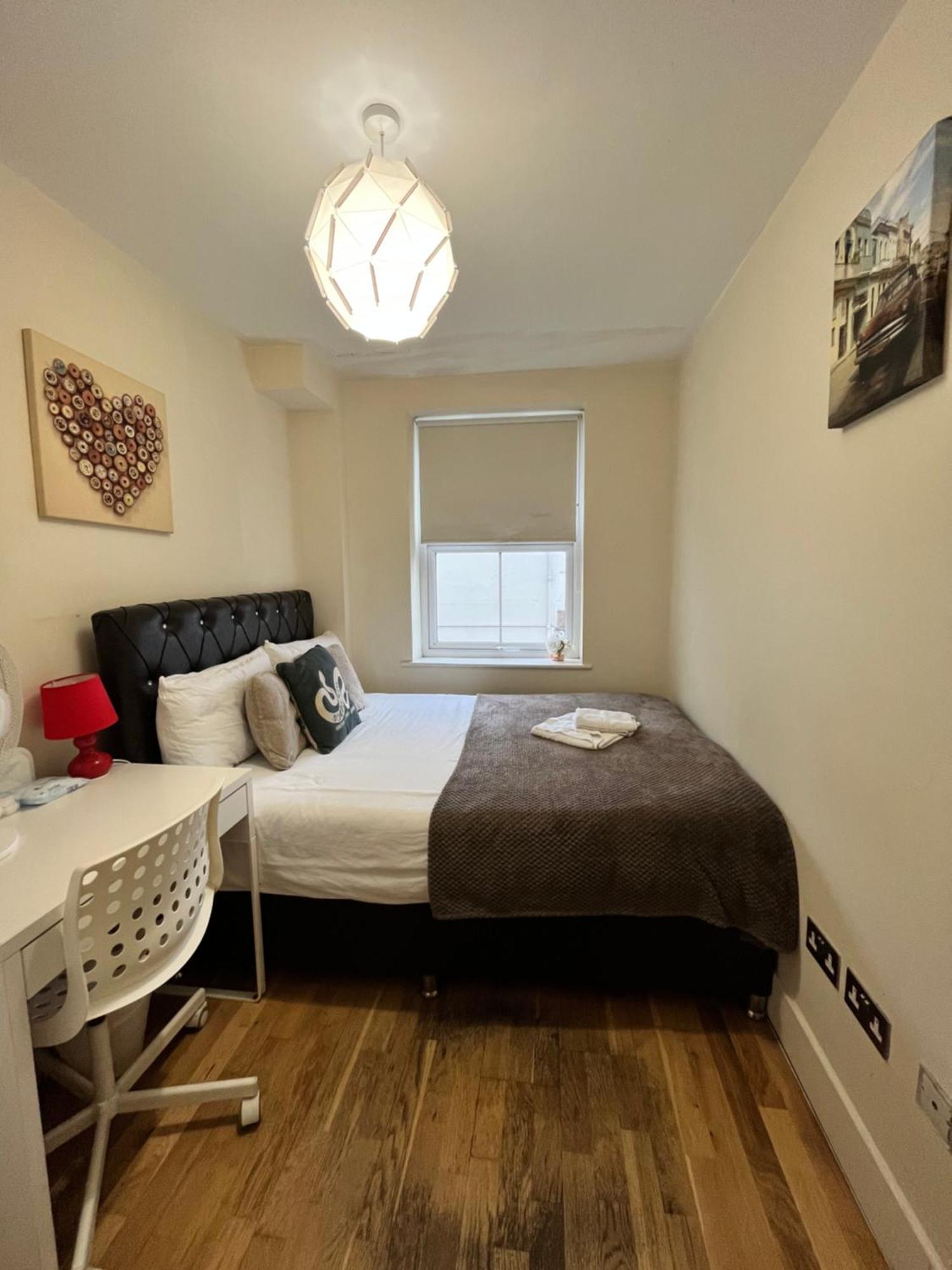 Pensionat Metropolitan Coziness Private Bedrooms In Euston Station 161