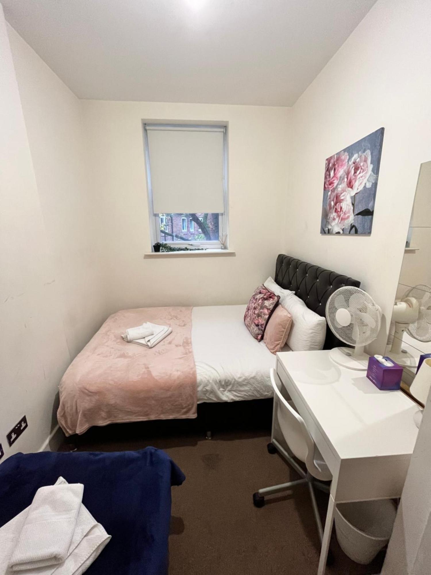 Pensionat Metropolitan Coziness Private Bedrooms In Euston Station 161 *