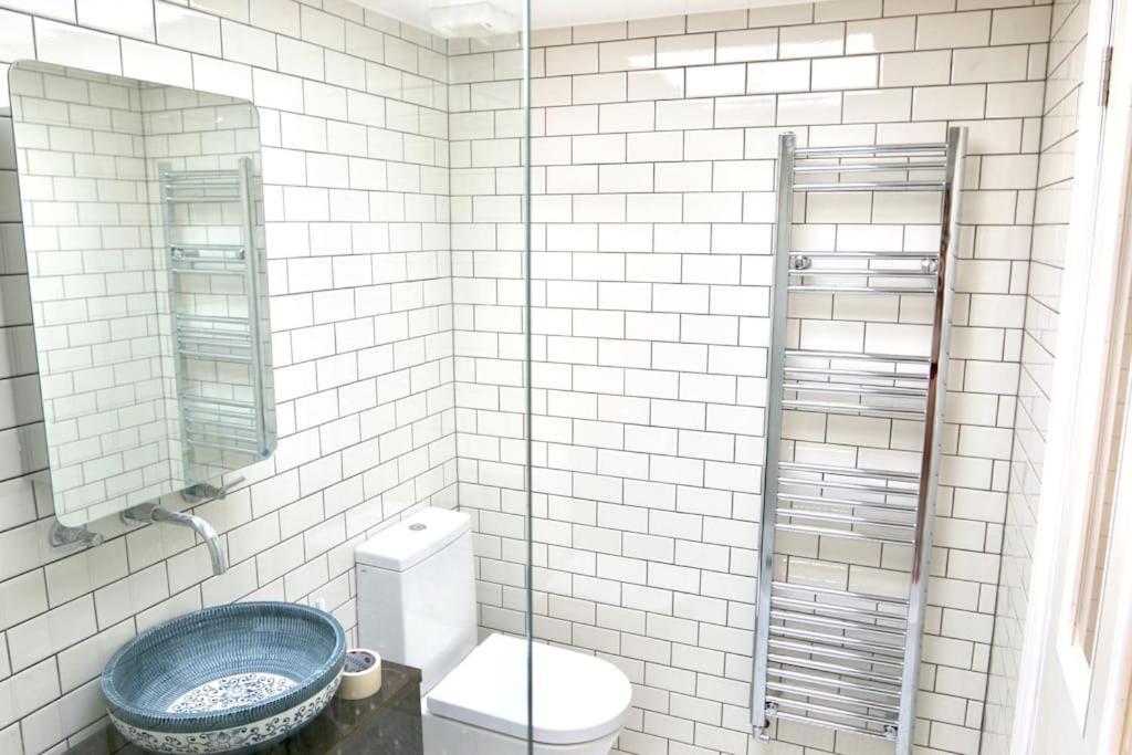 North East Loft Apartment. Stoke Newington. * Londra