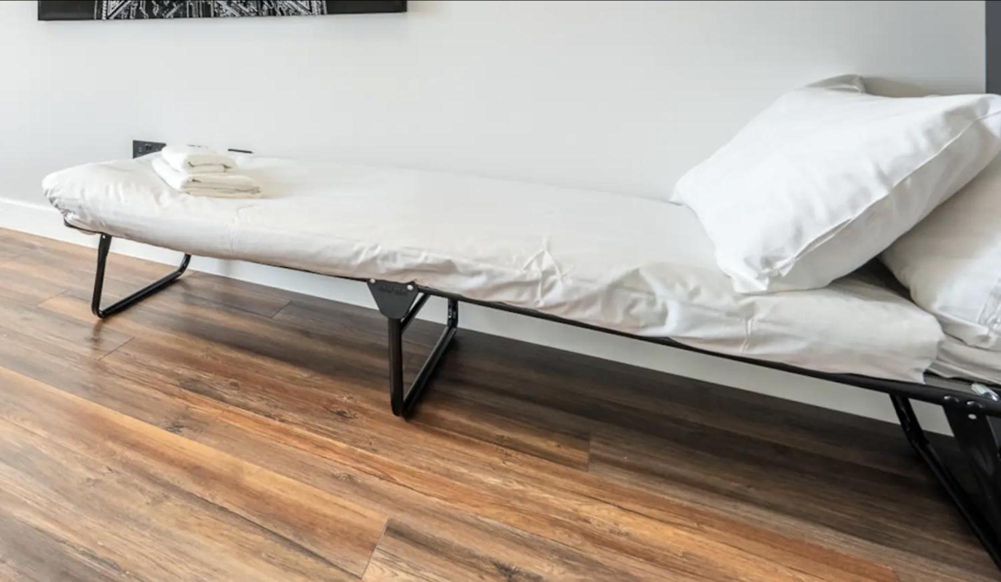 6 - West Brand New Loft Appartement