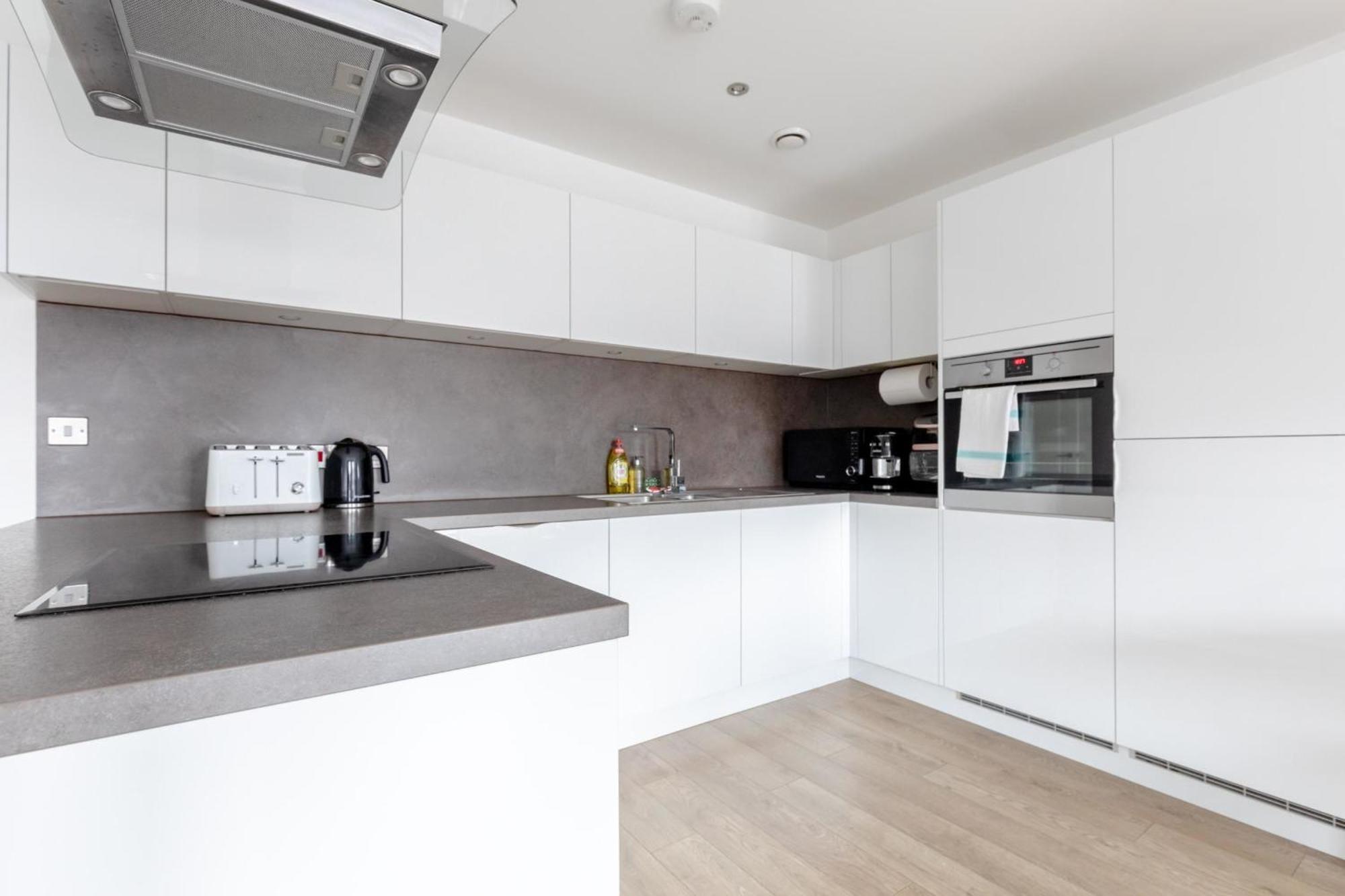 Gorgeous 1bd Flat - 10 Mins From Clapham Common! * Londen