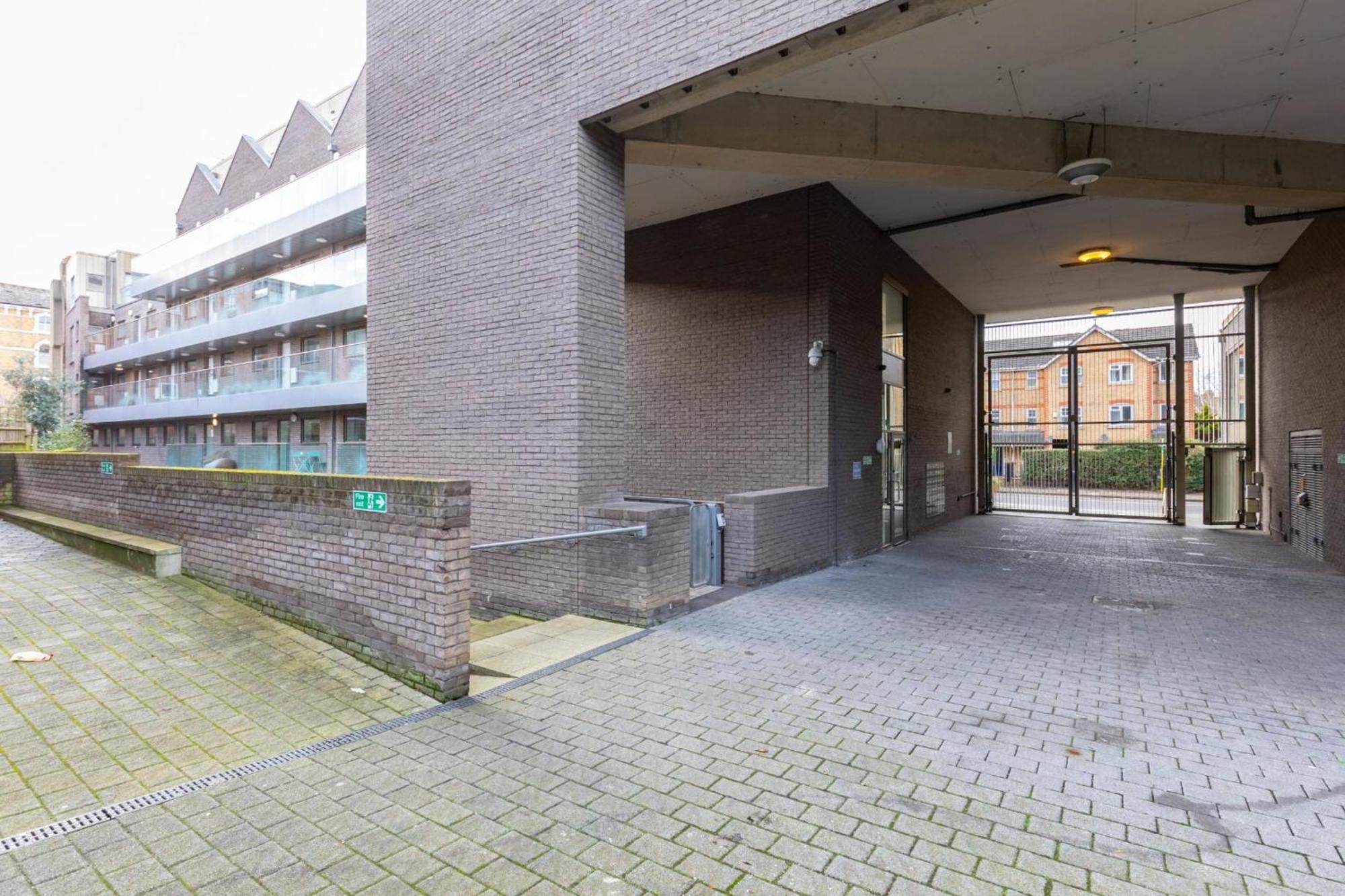 Gorgeous 1bd Flat - 10 Mins From Clapham Common! * Londen