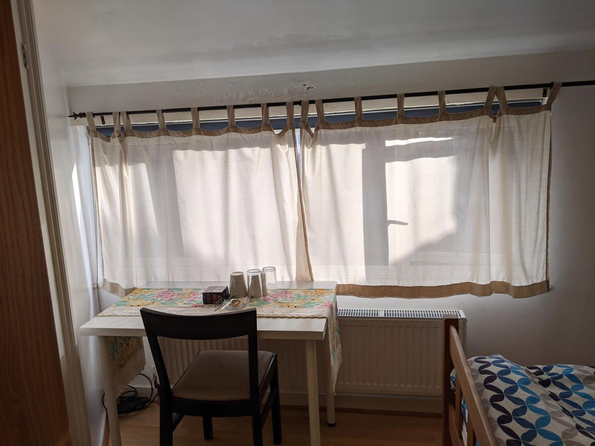 Rum i privatbostad And Peaceful With Your Own Bathroom London