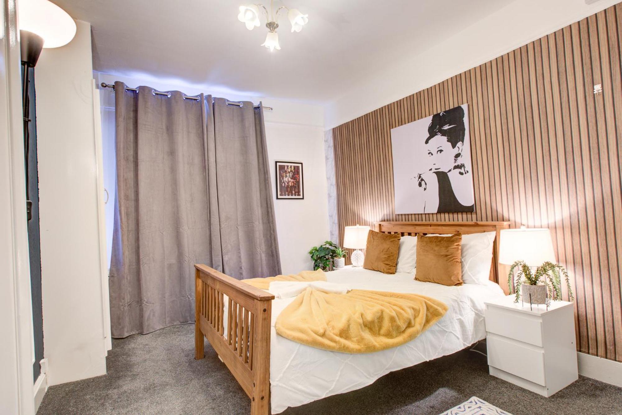 2 Bedroom And Living In Appartement Londres