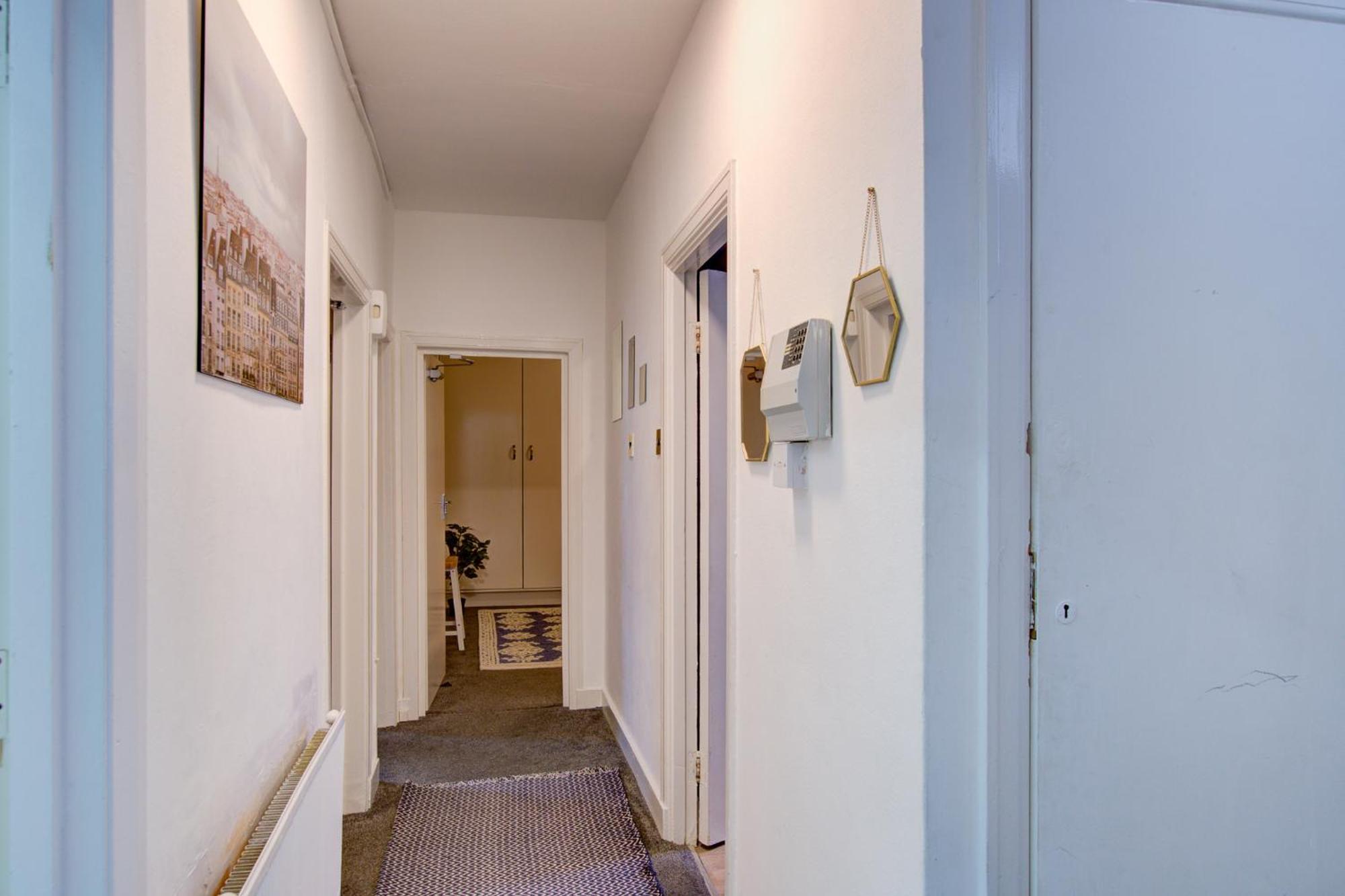 Appartement 2 Bedroom And Living In