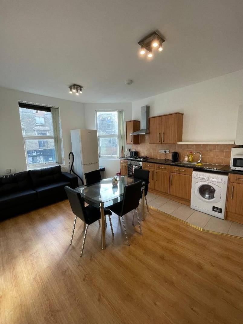 Flat 2 Battersea Park Road Appartamento *