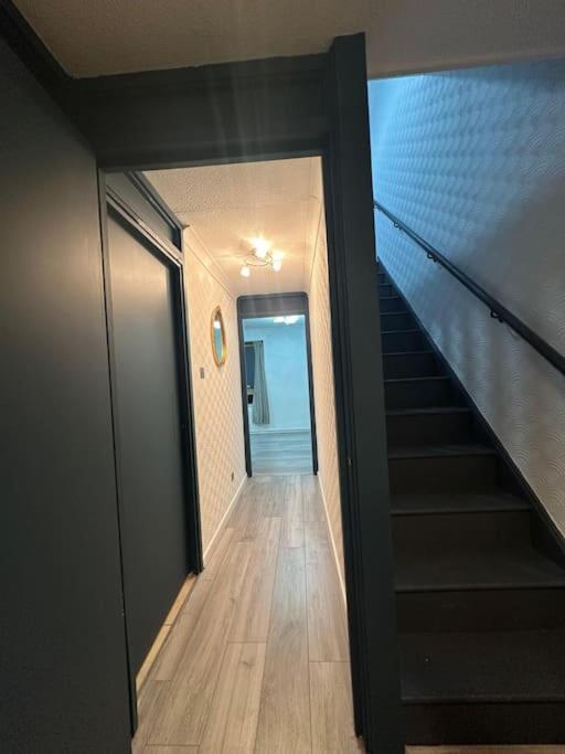 2 Bedrooms In Plaistow Near Tube To Apartment