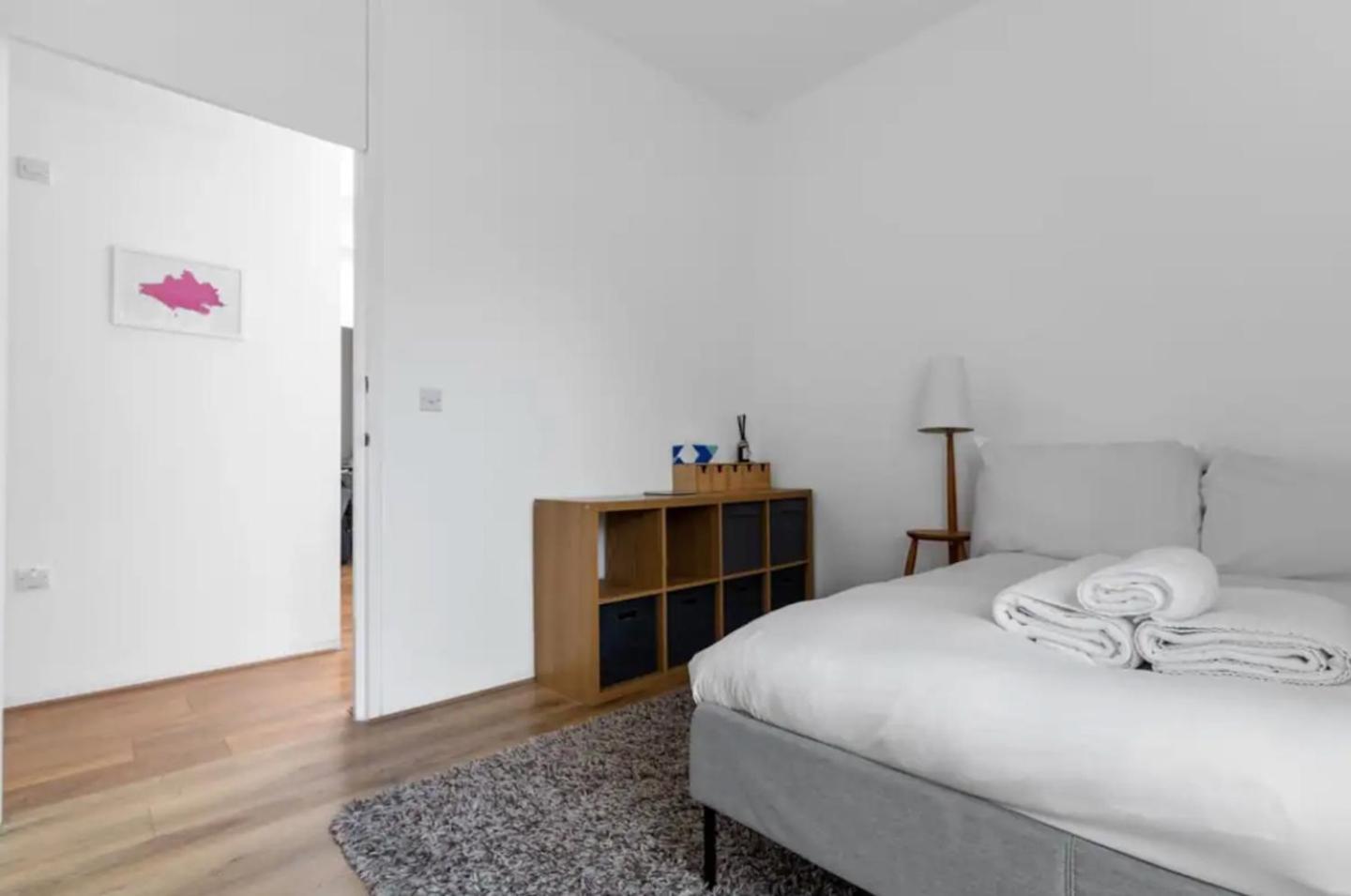 Luxury Modern Flat Near Excel, 02 & Canary Wharf Appartement *