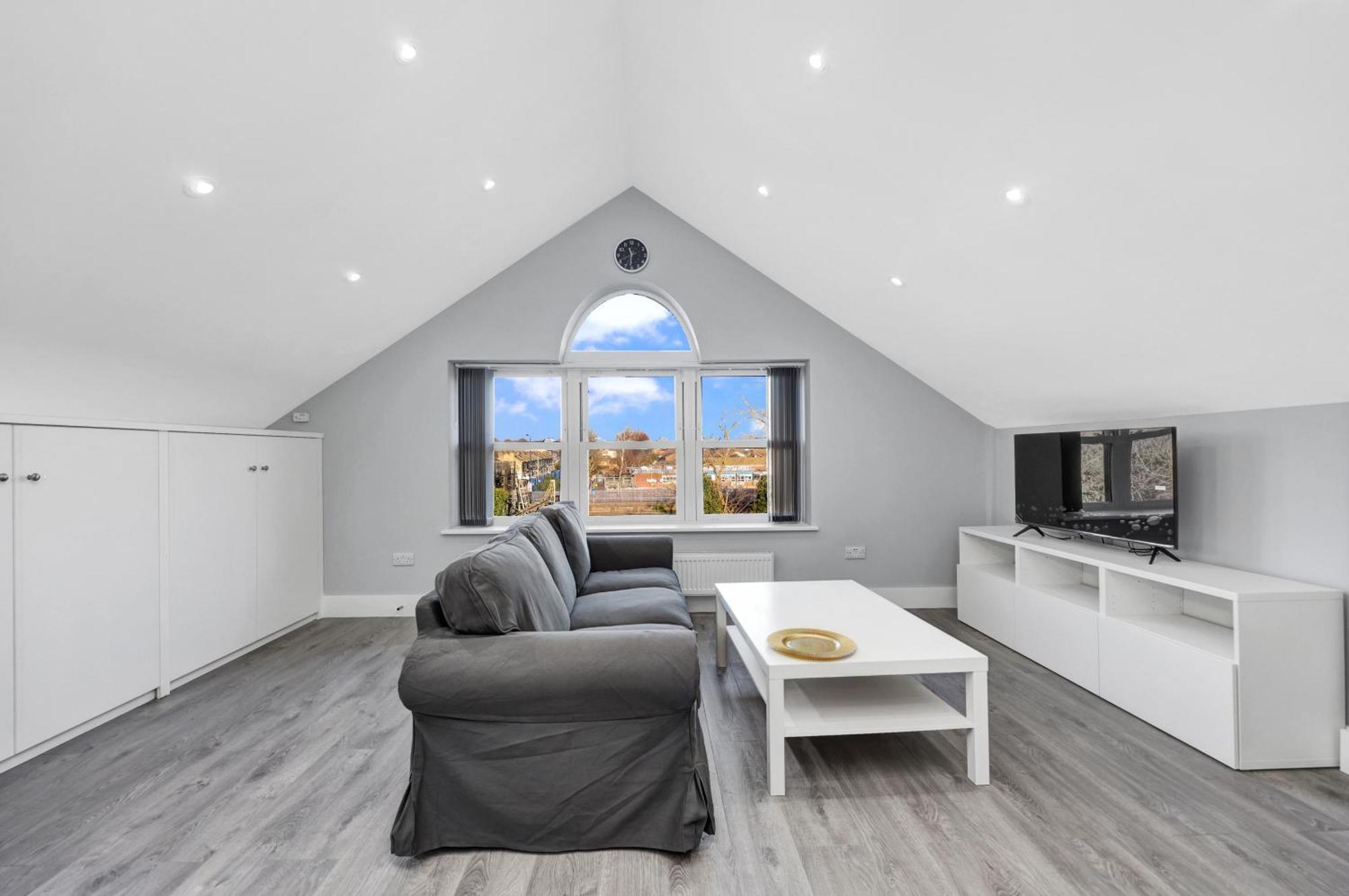 Lejlighed Your Cosy Modern 2 Double Bedroom Flat Fully Furnished - 5 Mins Walk To Stn Flat 4 *