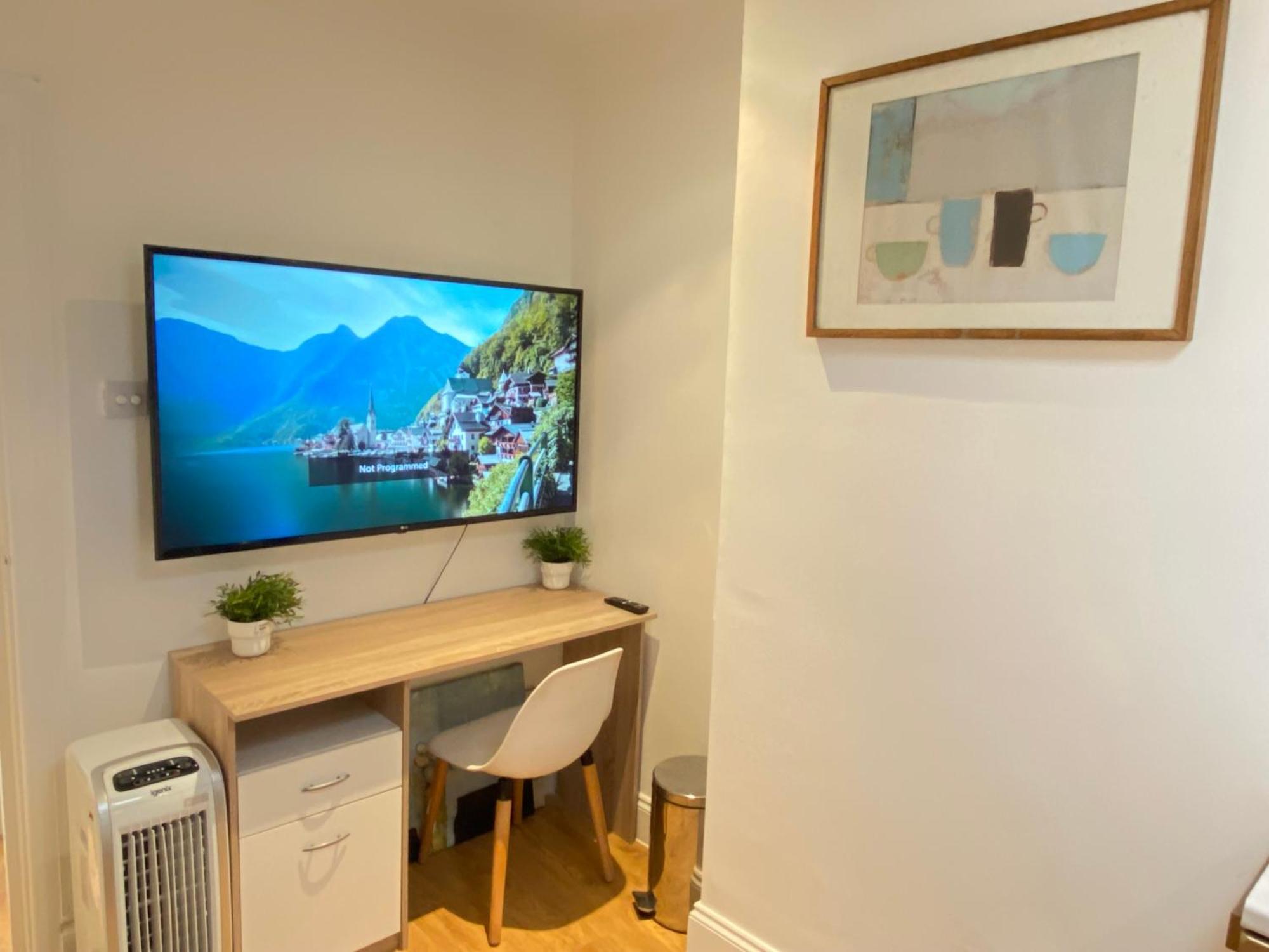 Impeccable 2-bed In *