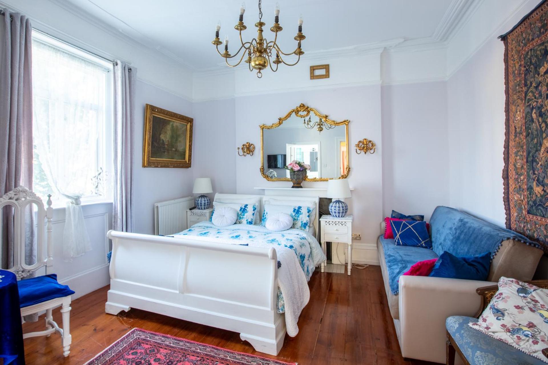 Dawson Place, Juliette's 3* London