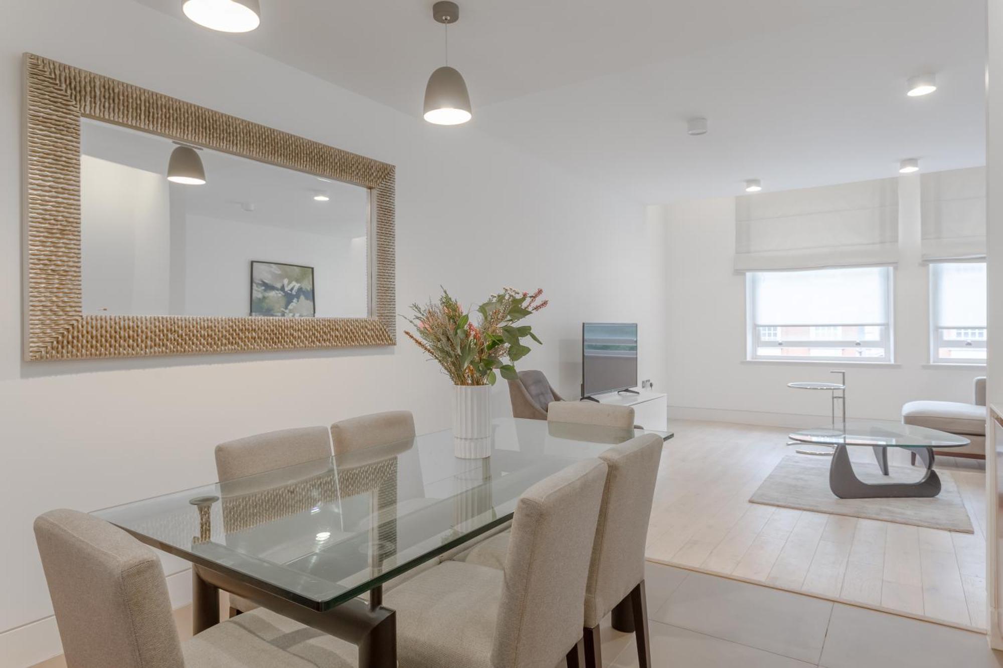 - 2 Beds - Sleeps 4 - Lift Appartement *