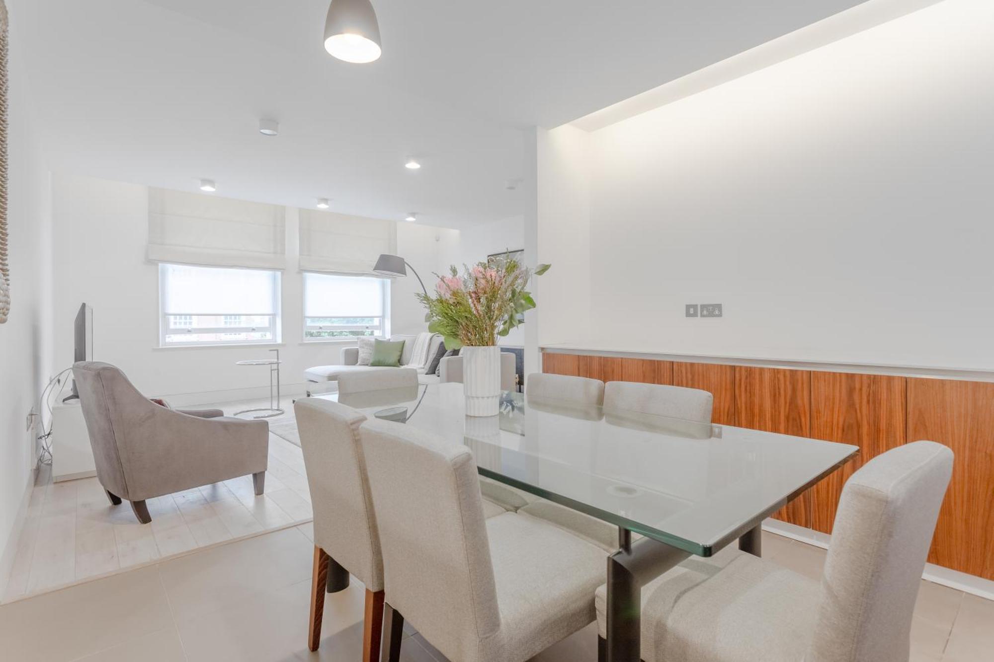 Appartement - 2 Beds - Sleeps 4 - Lift Londen