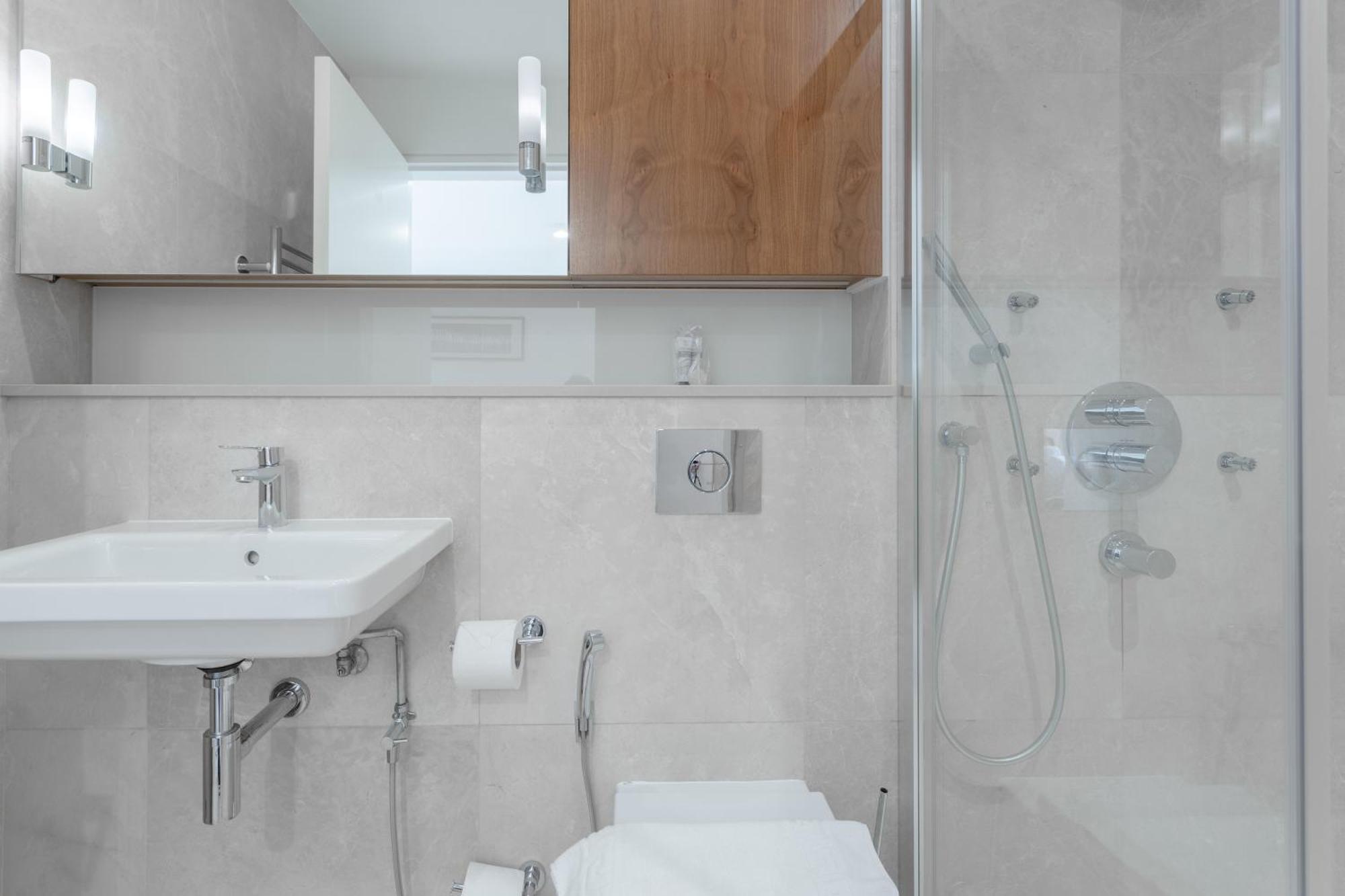 Appartement - 2 Beds - Sleeps 4 - Lift Londen