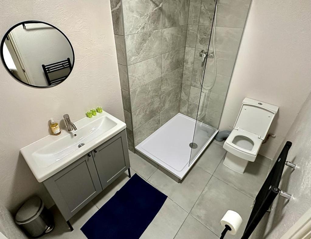 Flat 3 In Aldgate Leilighet *