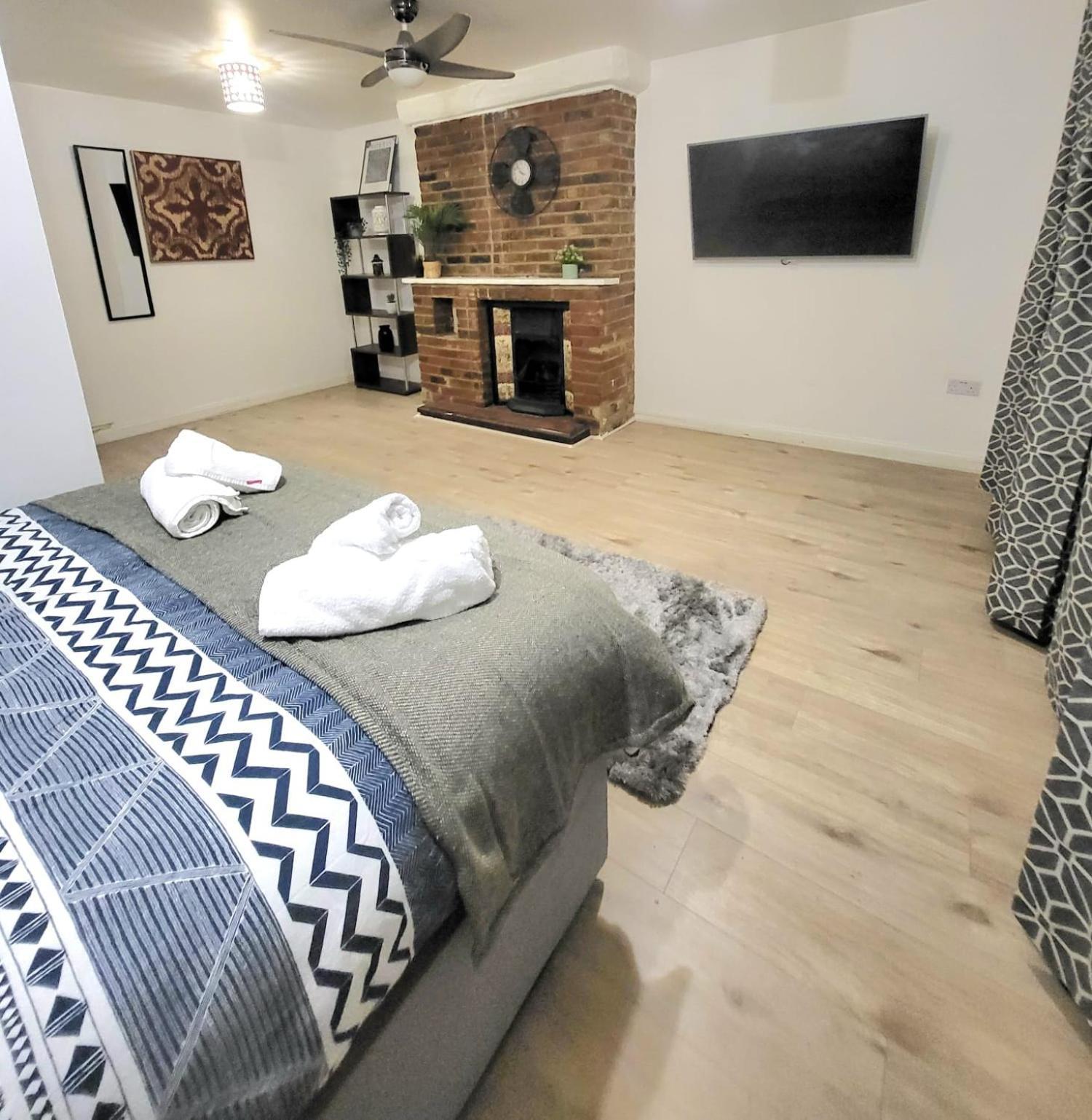 Close To Qmul Privat bolig *