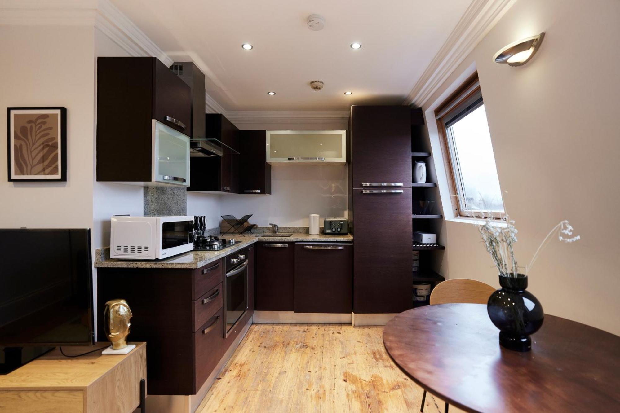 The Cradle - Spacious 1bdr Flat Londra