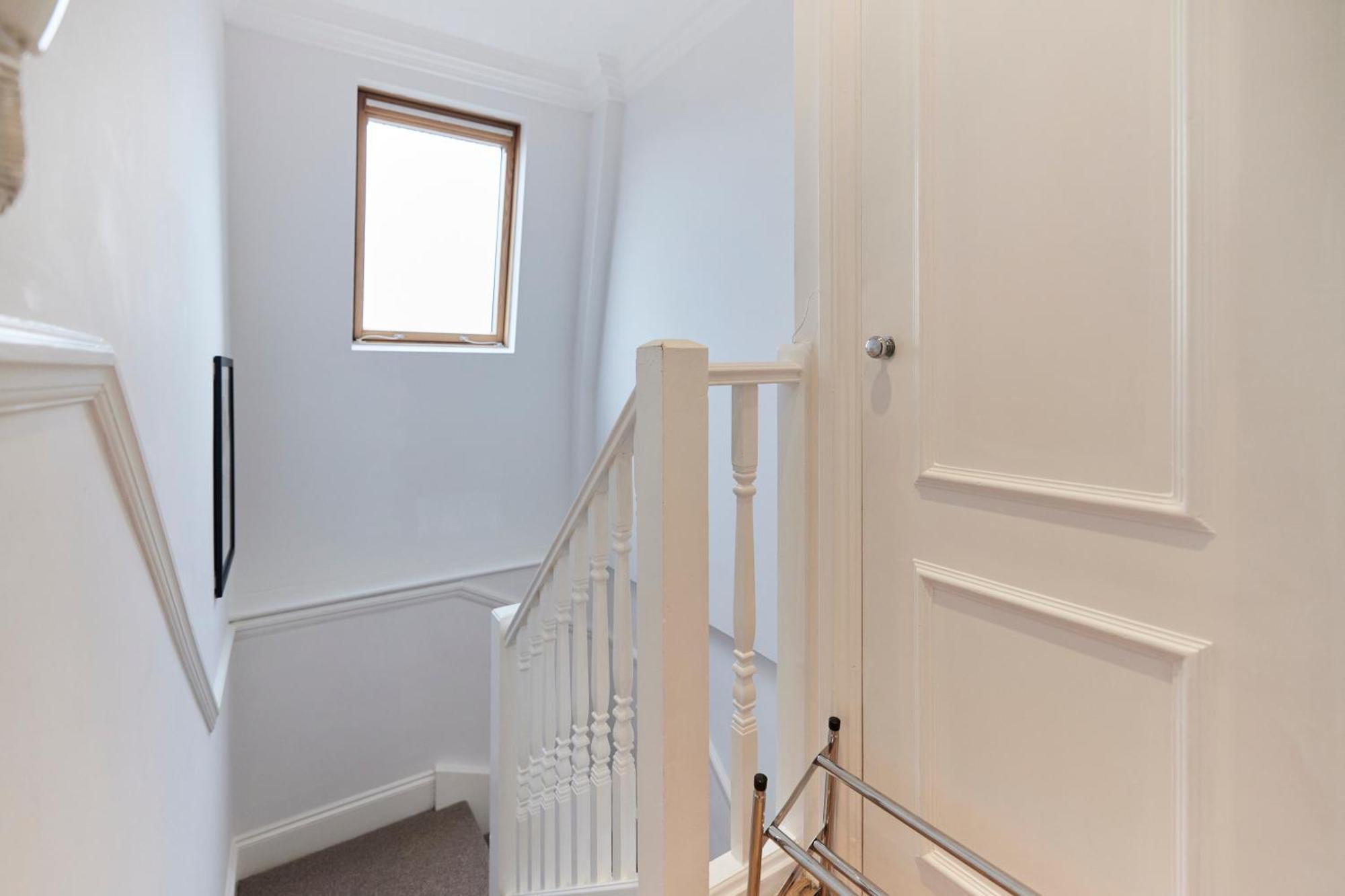 The Cradle - Spacious 1bdr Flat Londra