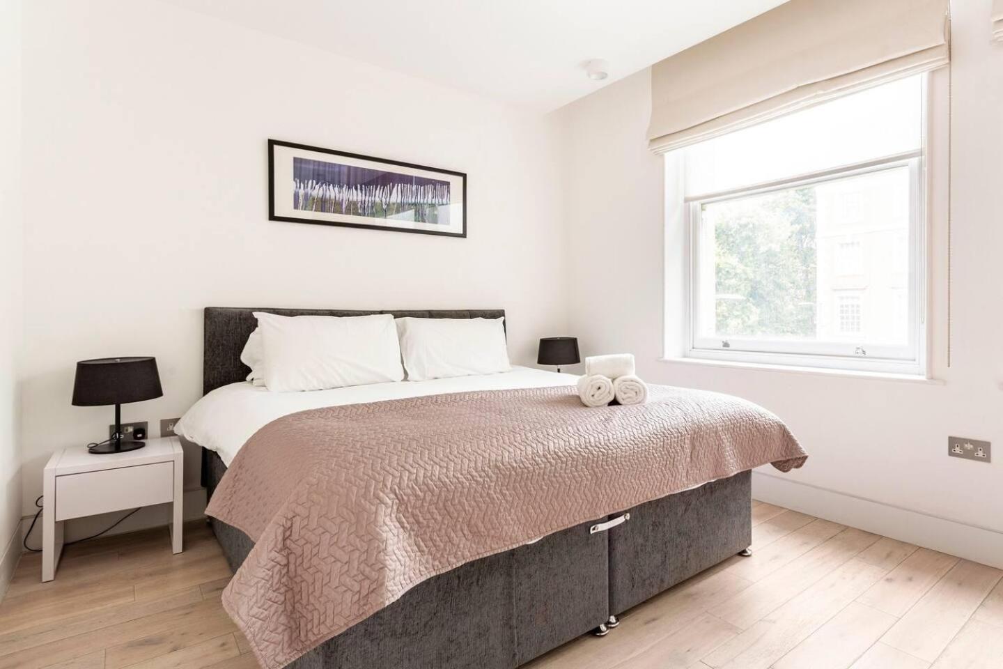 Appartement - 2 Beds - Sleeps 4 - Lift