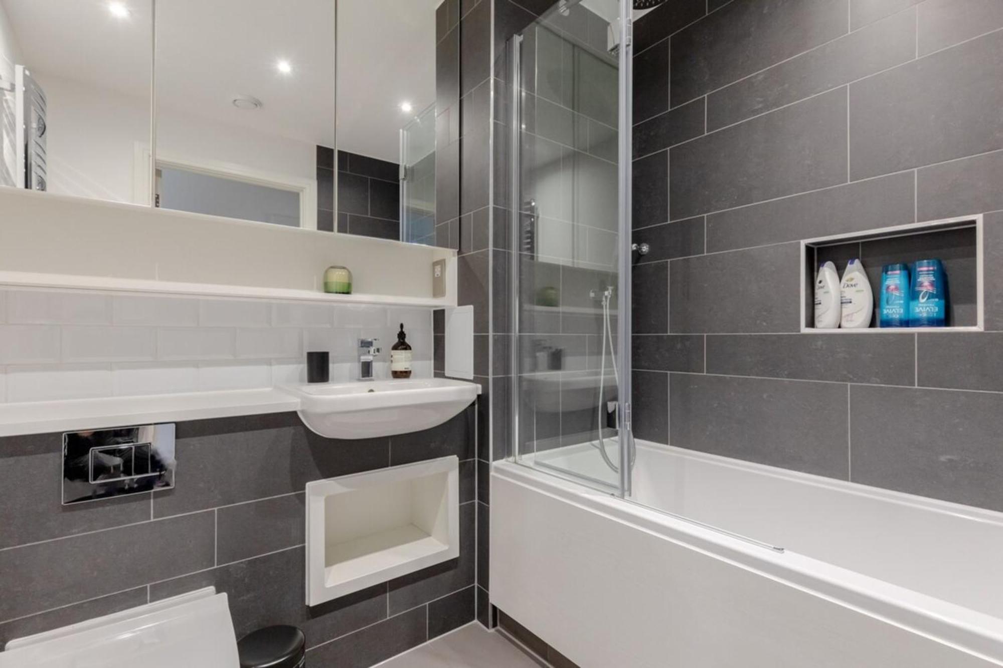 Elegant & Serene 2bd Flat Wroof Terrace Hoxton!