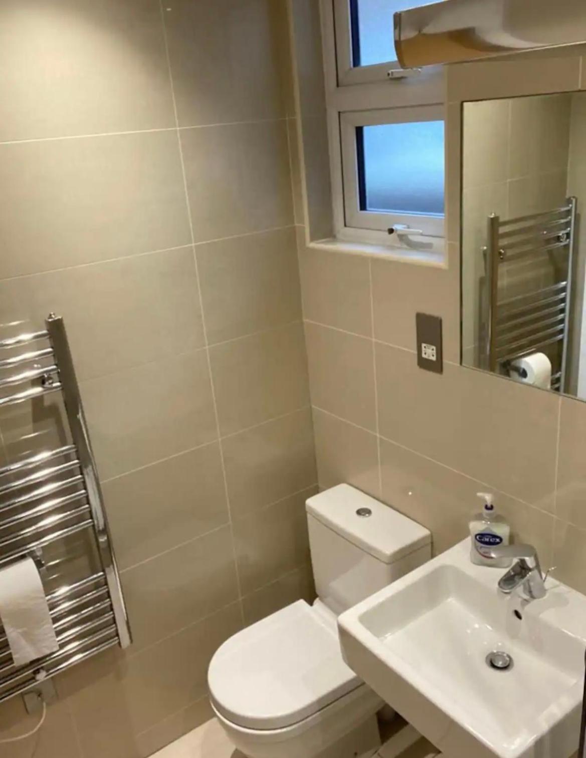 Private In Euston, Privatunterkunft *