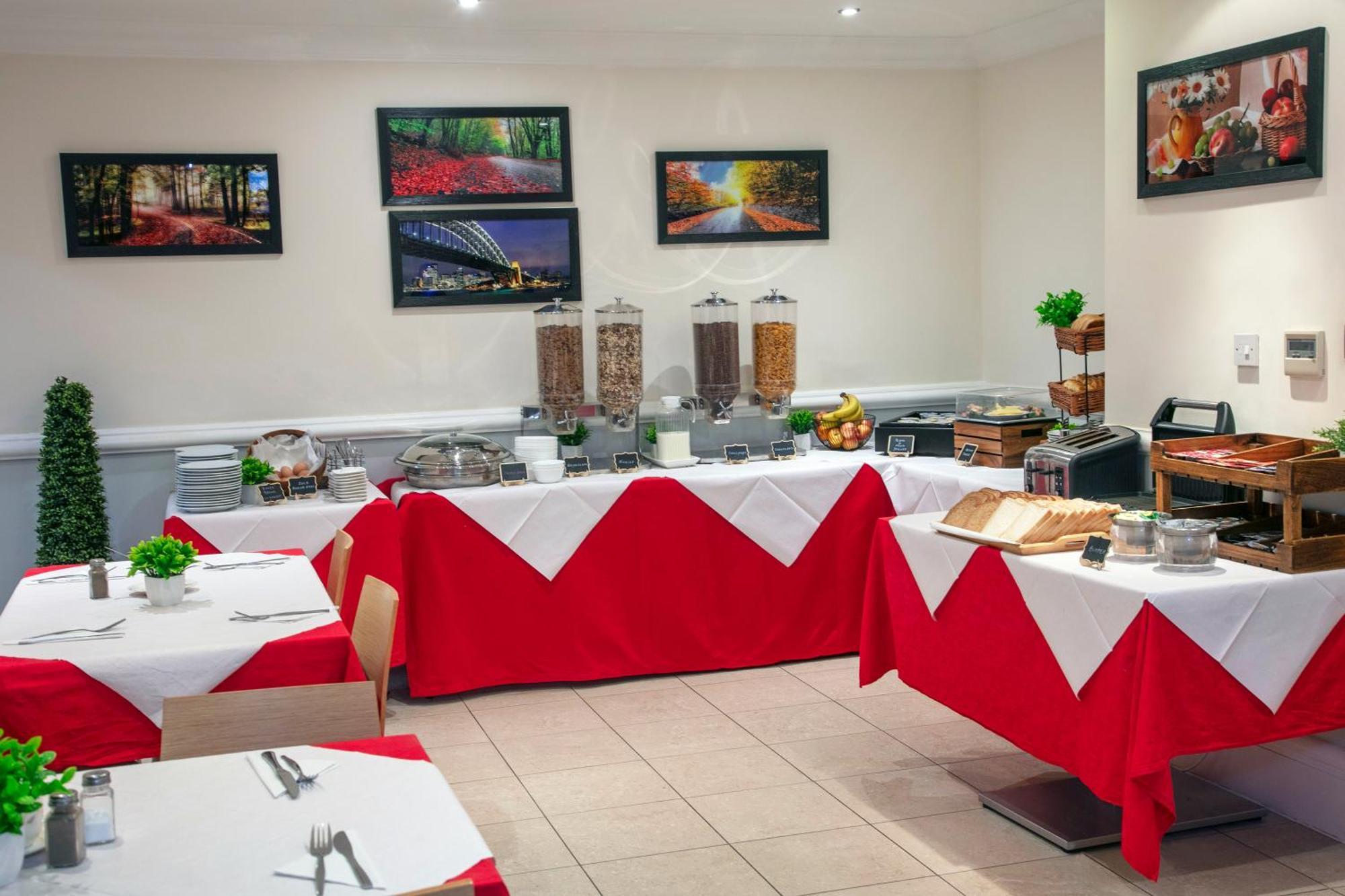 Queensway Hotel, Sure Collection By Western Hotell 3*