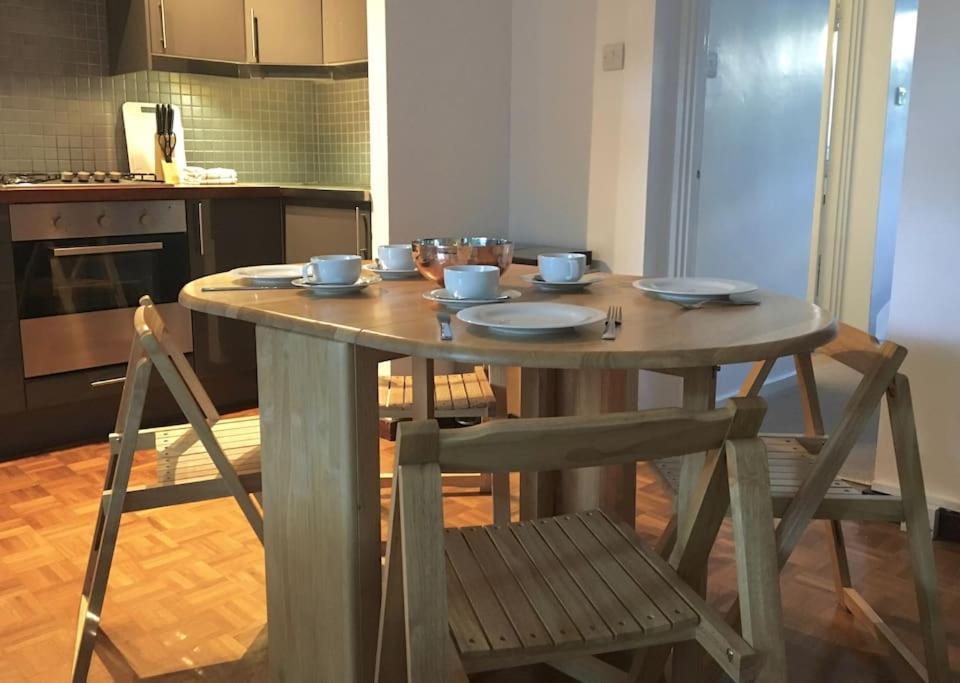 Leilighet Victoria Park 1 Bedroom Flat