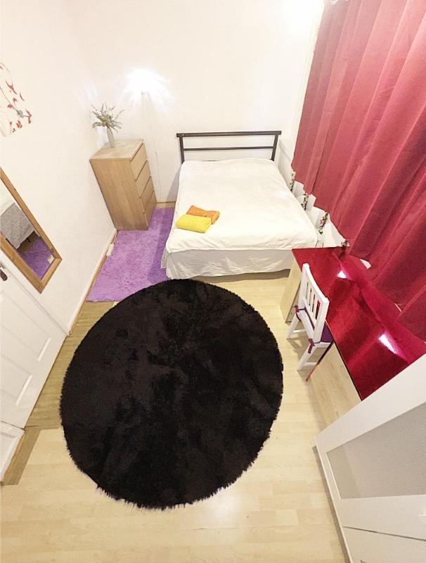 Excellent Double In Cheap Rate Around Séjour chez l'habitant *
