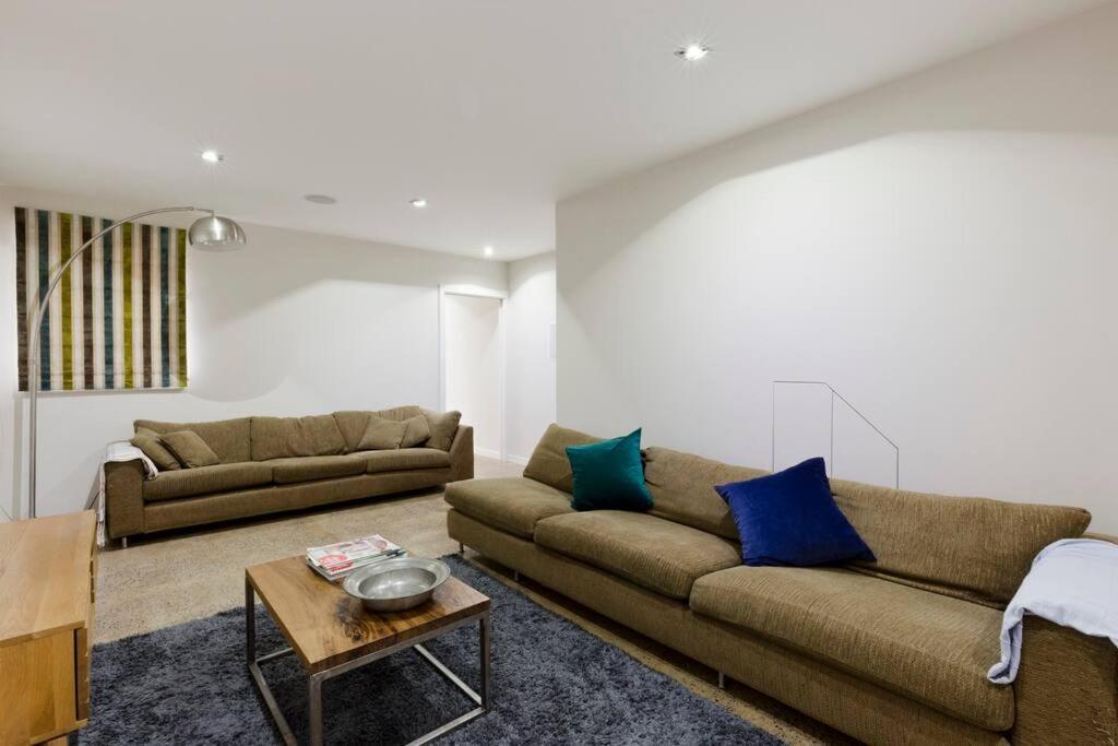 Modern Town House In Barnes, West Feriehus *
