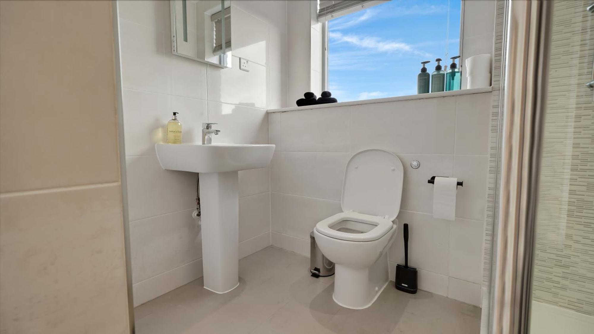 Modern And Spacious Penthouse In Putney With Free Parking Lejlighed *
