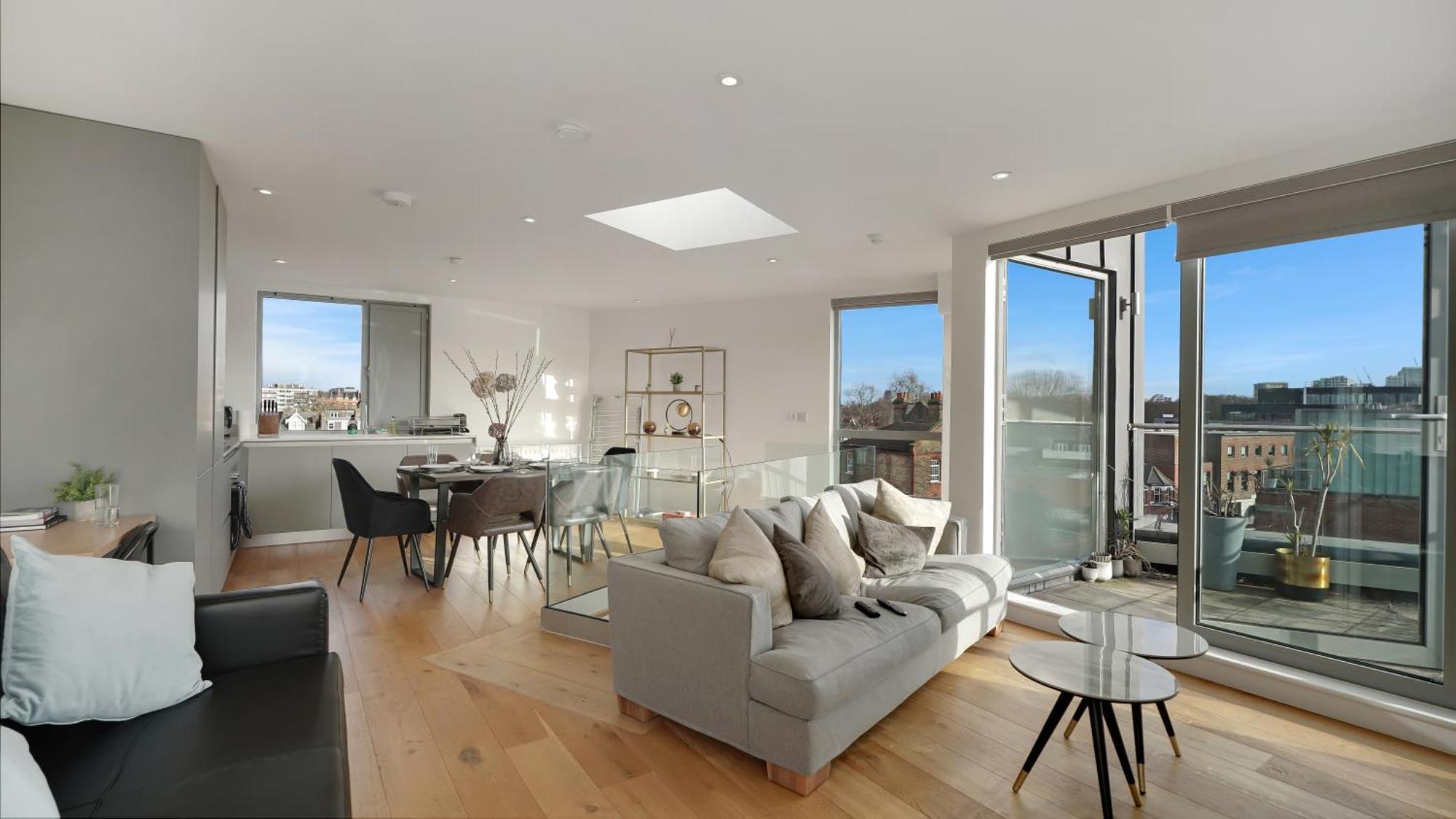 Modern And Spacious Penthouse In Putney With Free Parking Lejlighed *