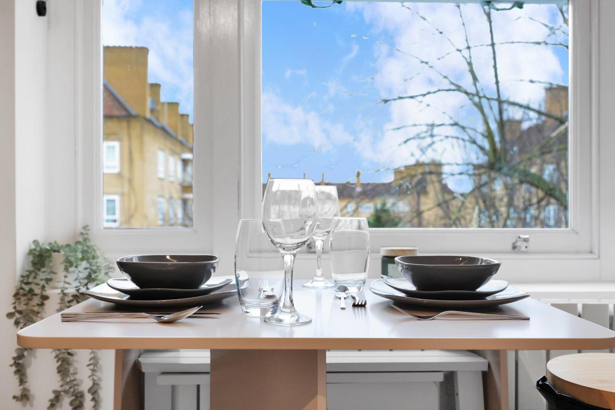 Hilldrop Short Term & Flexible Renting Islington With Free Wifi, Parking & Garden *