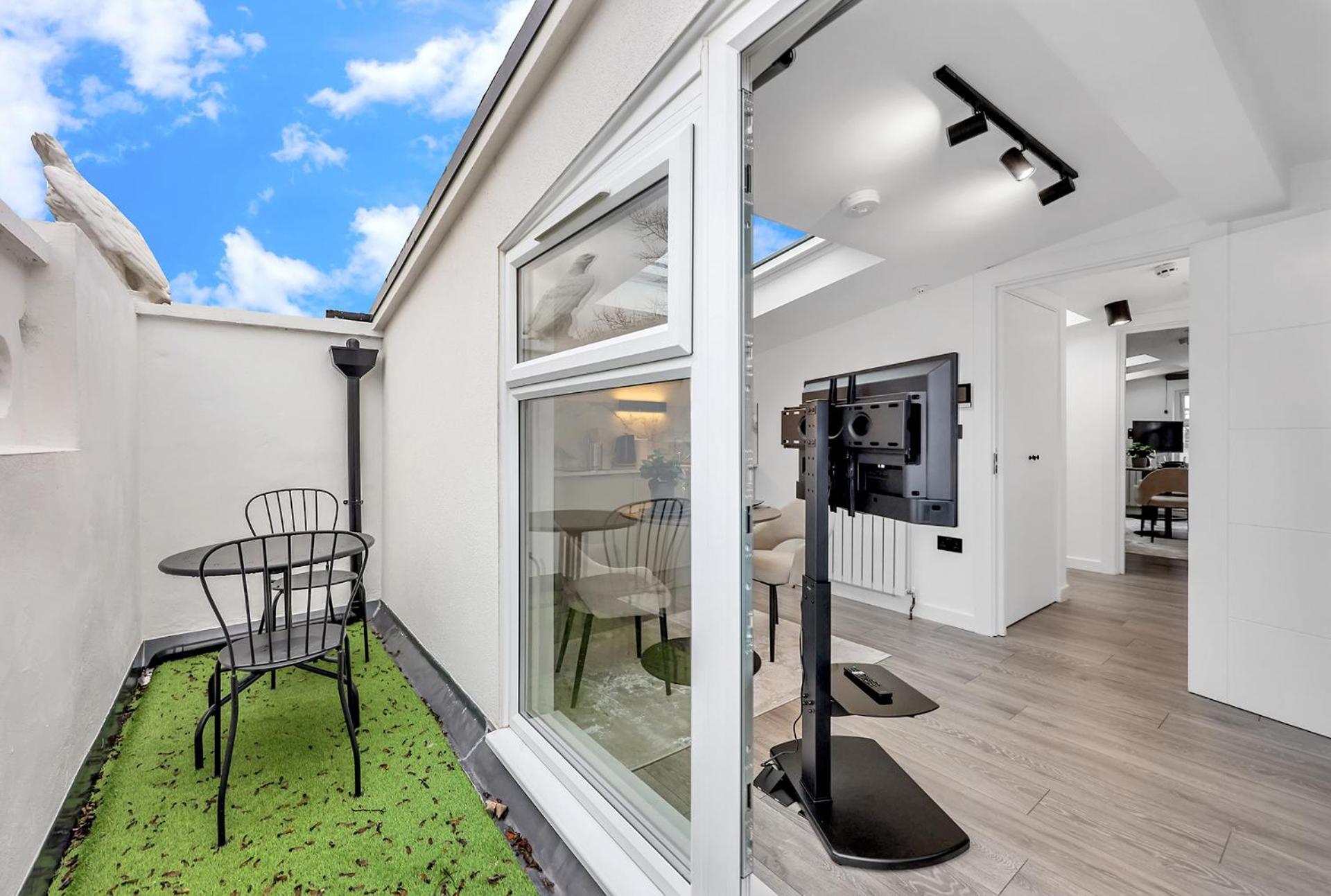 Hilldrop Short Term & Flexible Renting Islington With Free Wifi, Parking & Garden Apartment