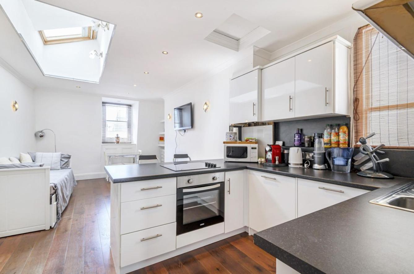 Chancery's Loft Private *