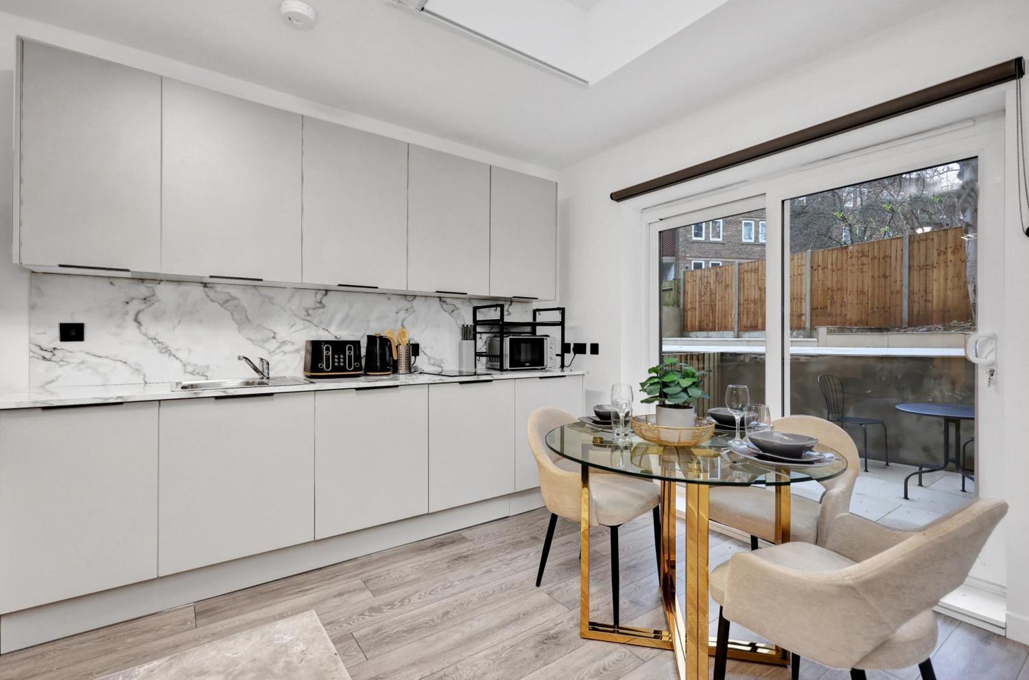 Hilldrop Short Term & Flexible Renting Islington With Free Wifi, Parking & Garden *