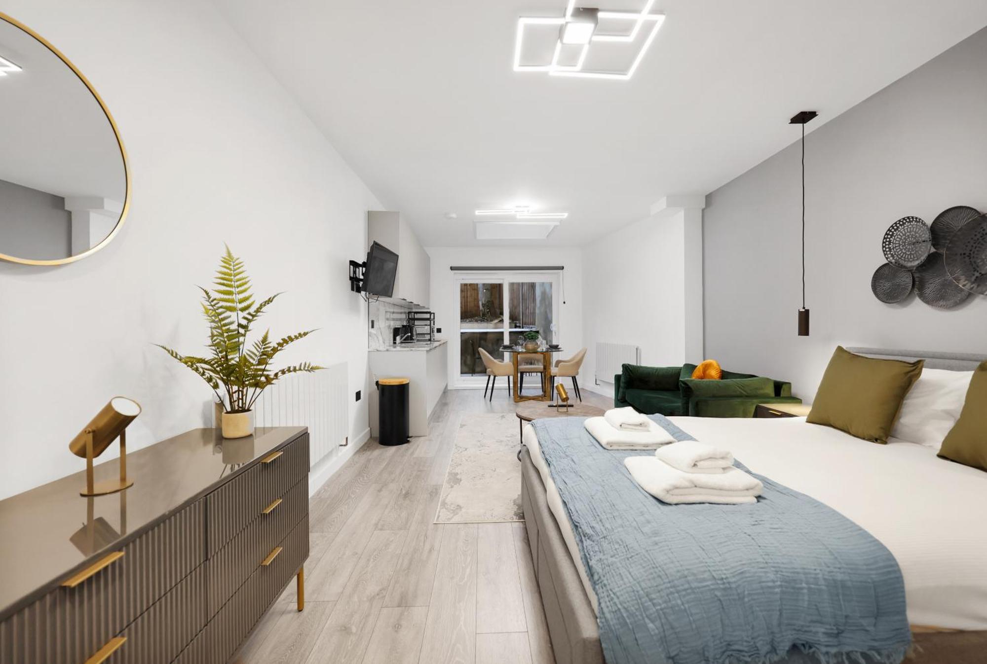 Hilldrop Short Term & Flexible Renting Islington With Free Wifi, Parking & Garden Apartment London