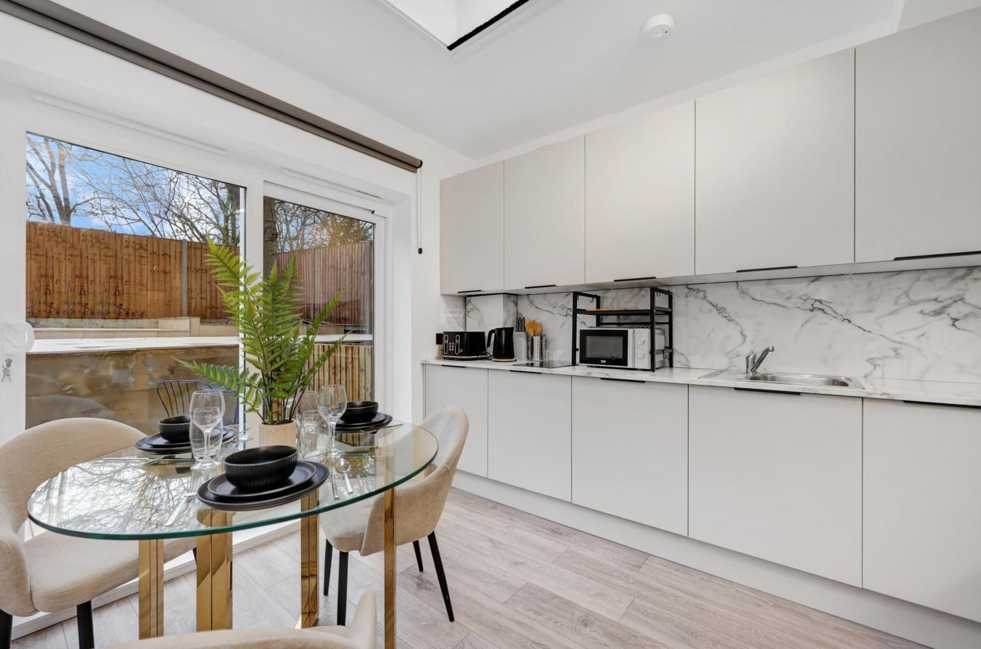 Apartment Hilldrop Short Term & Flexible Renting Islington With Free Wifi, Parking & Garden