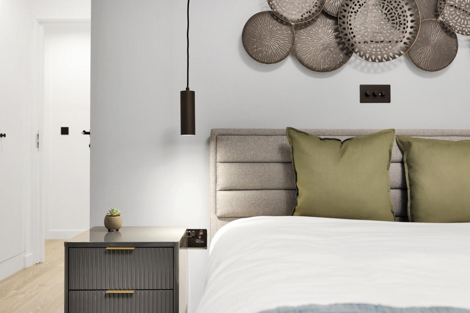 Hilldrop Short Term & Flexible Renting Islington With Free Wifi, Parking & Garden London
