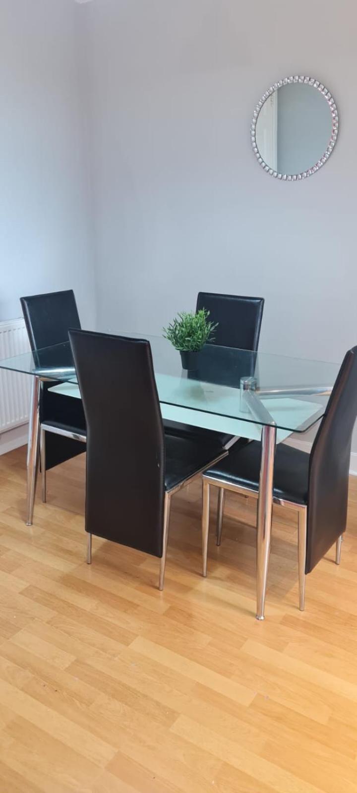 Fs Luxury * London